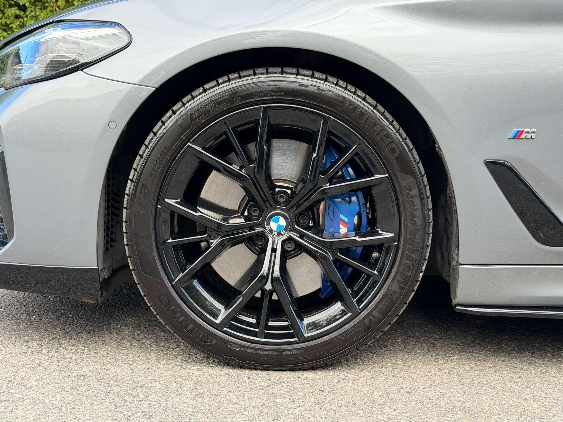 BMW 5 Series view 53