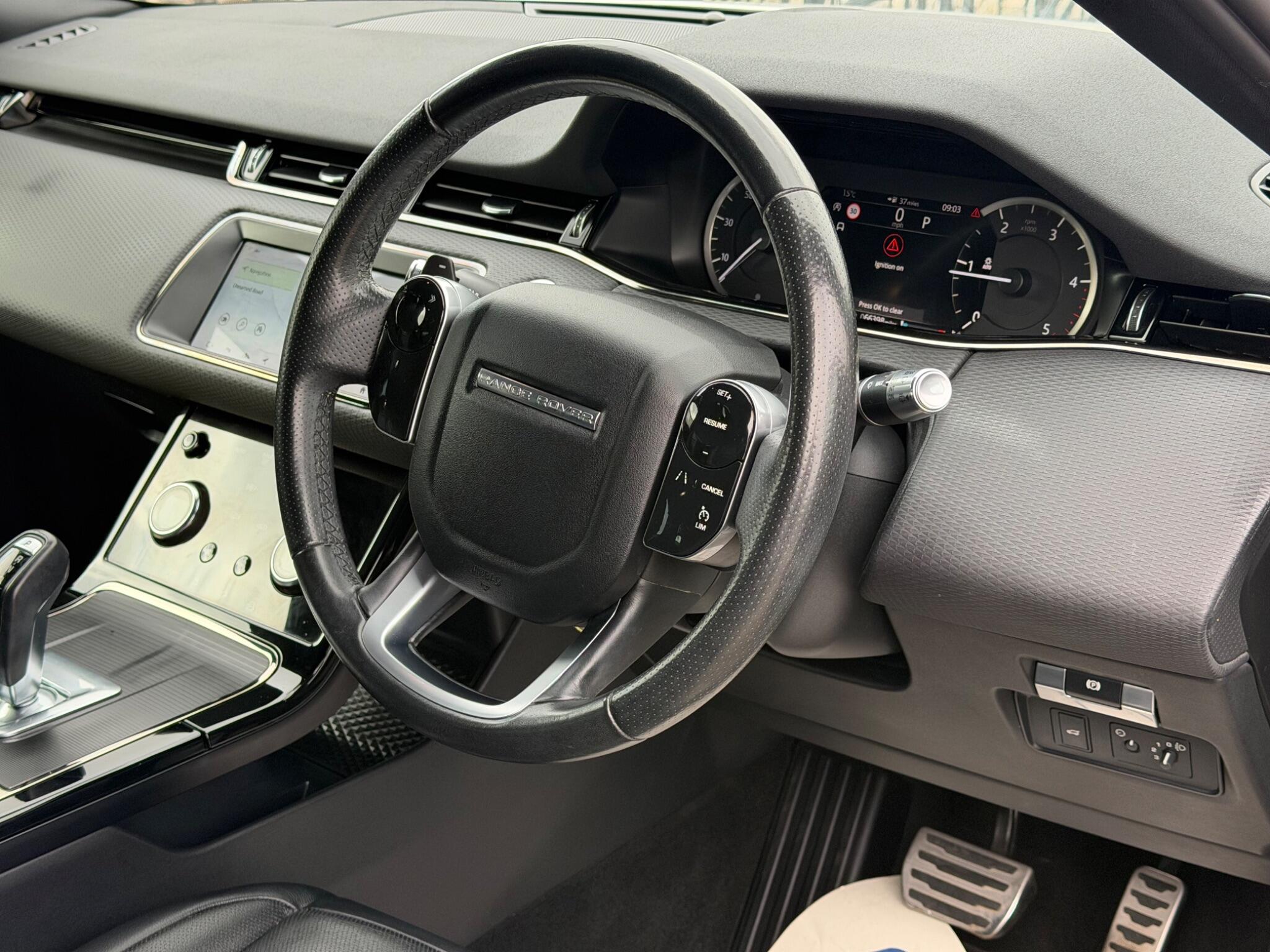 Land Rover Range Rover Evoque view 9