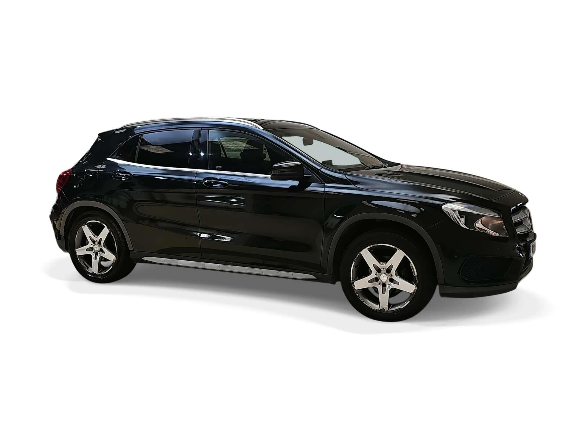 Mercedes-Benz Gla view 8