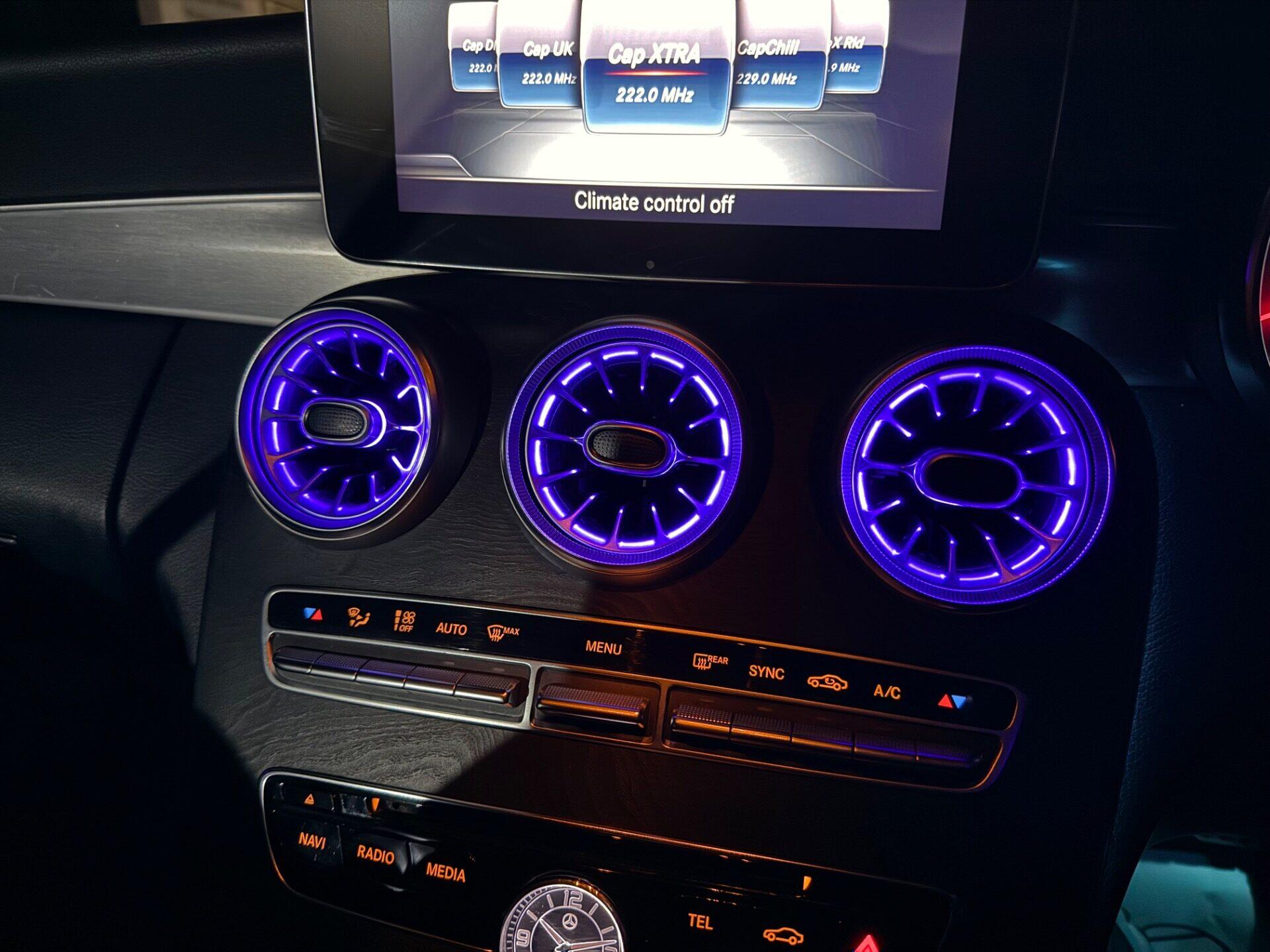 Mercedes-Benz C-Class view 81