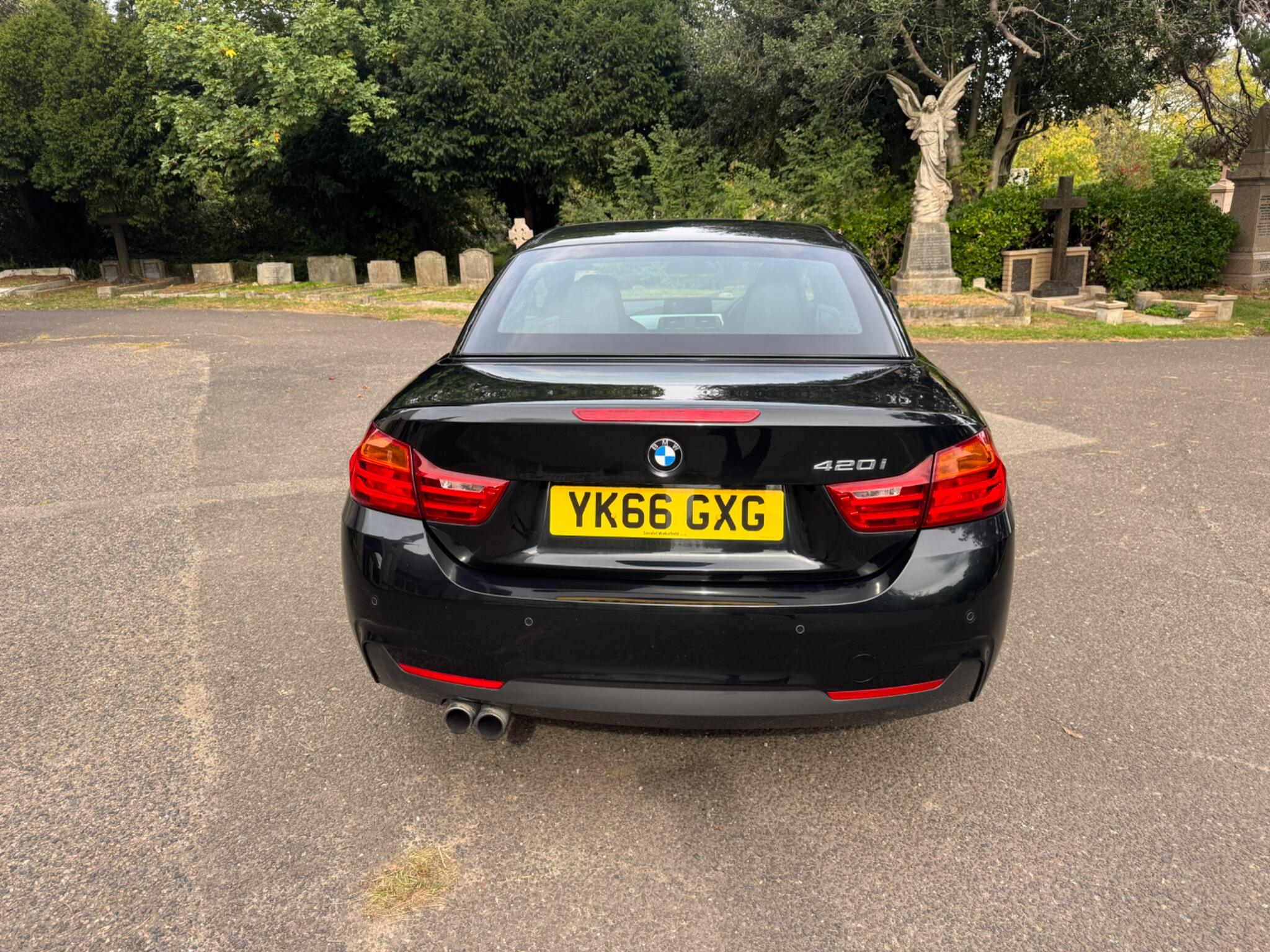 BMW 4 Series view 19