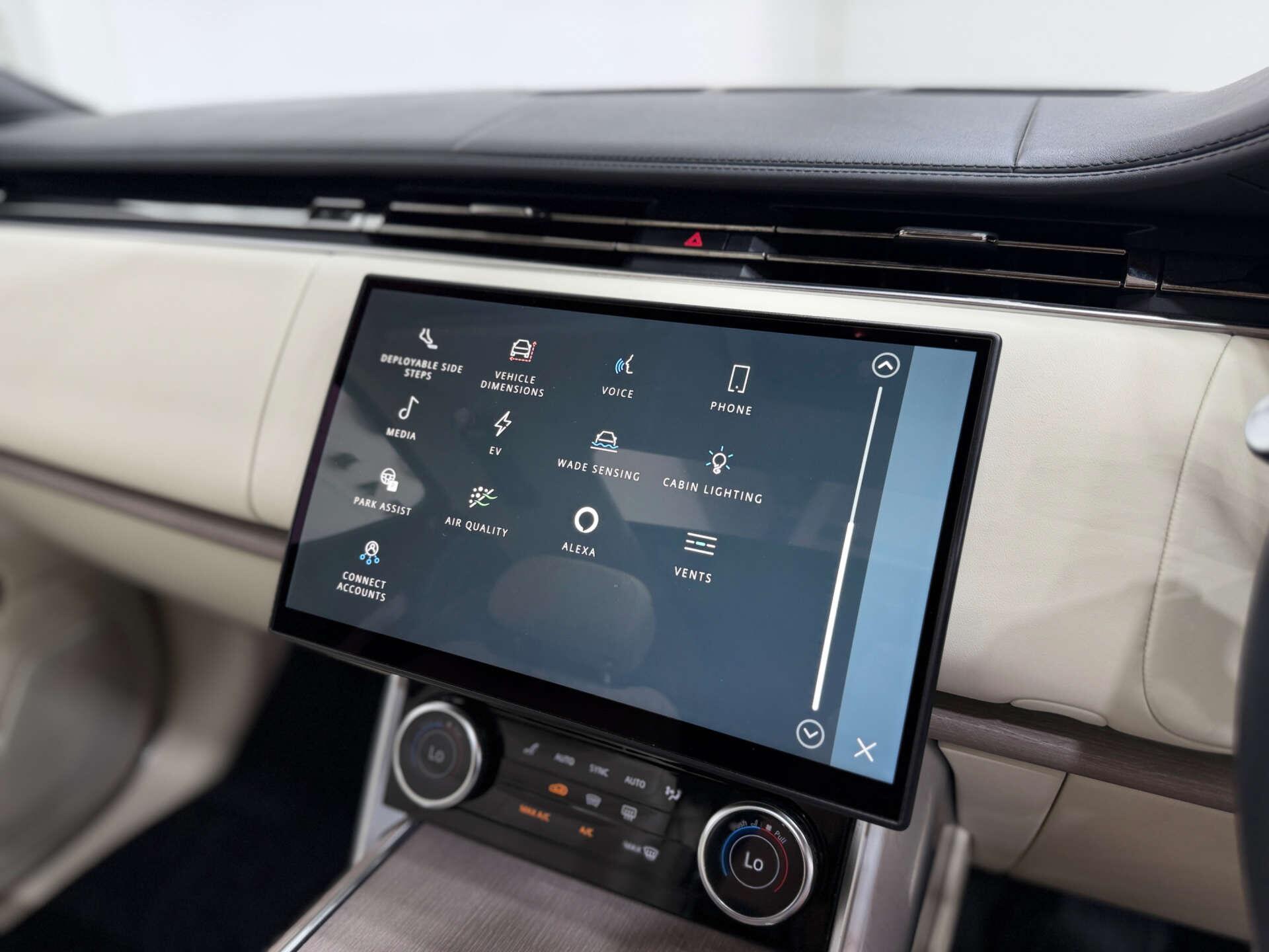 Land Rover Range Rover view 45