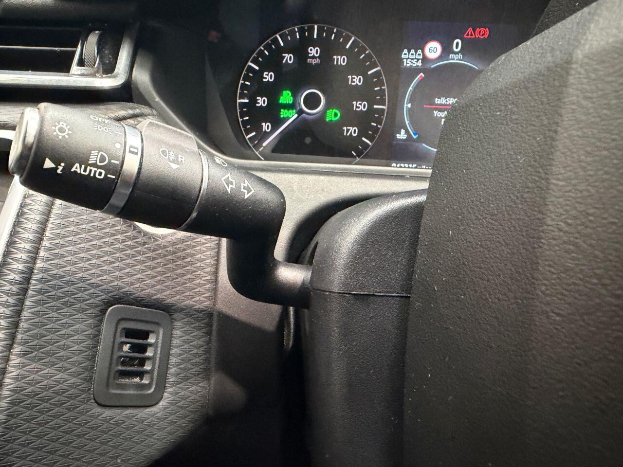 Land Rover Range Rover Velar view 34