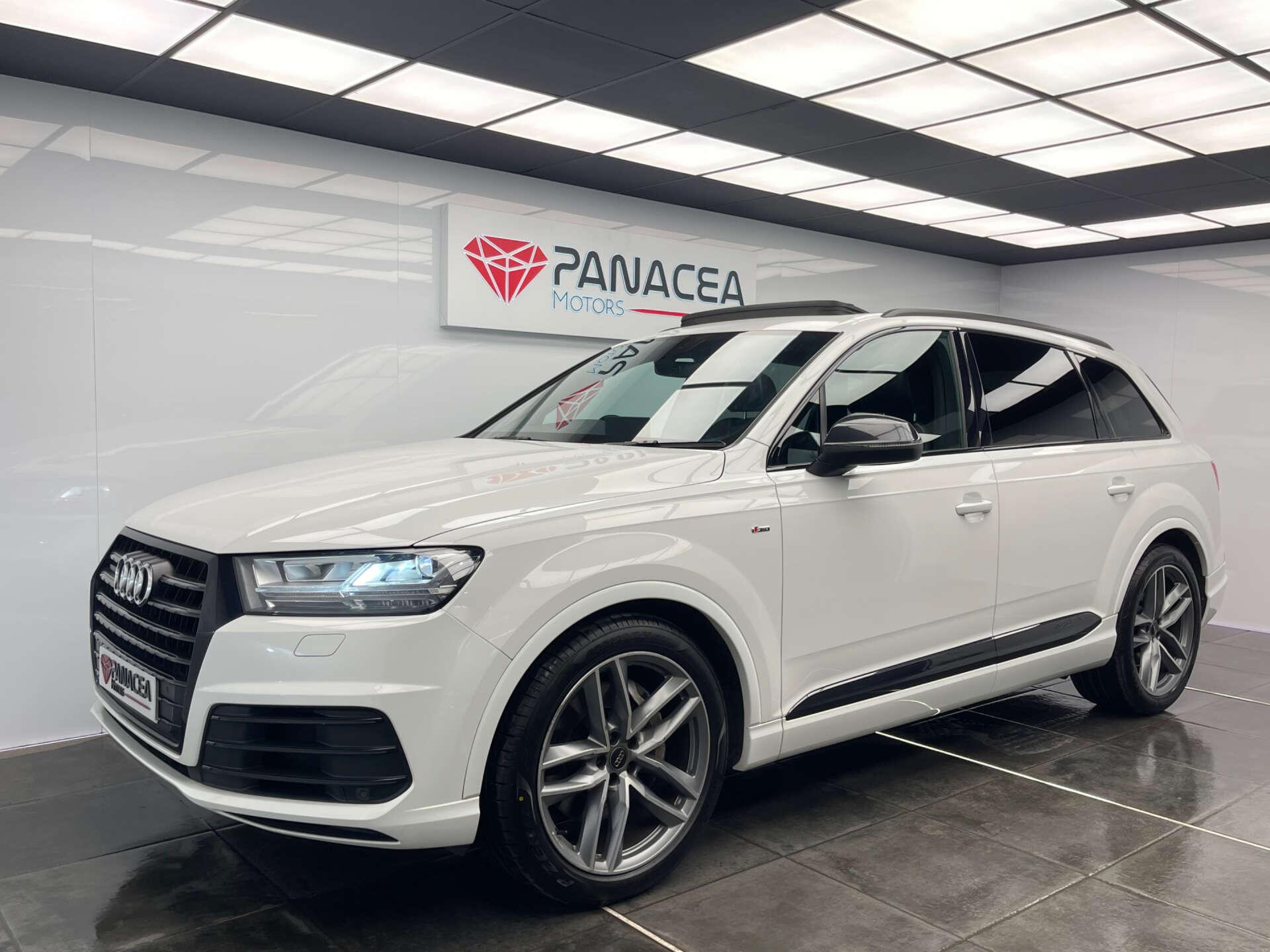 Audi Q7 view 23