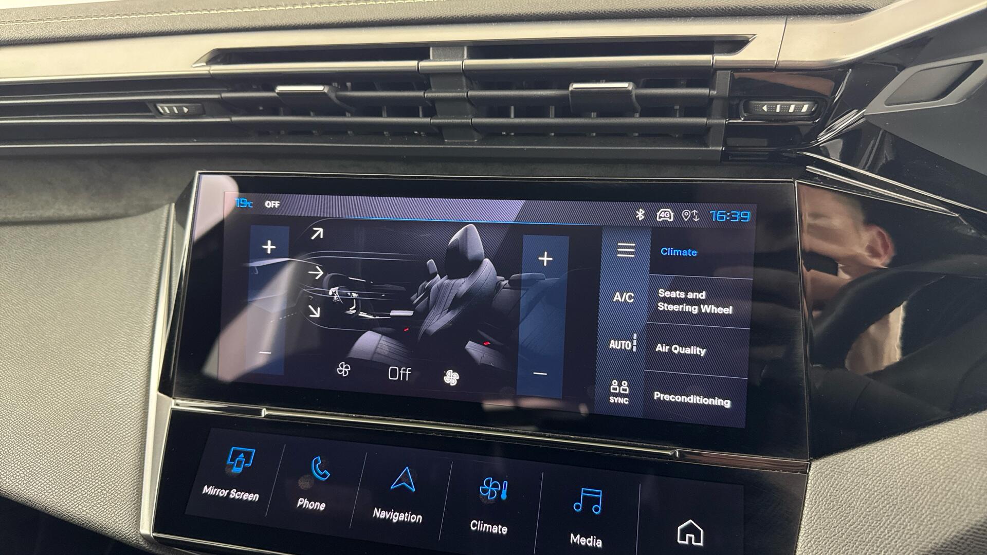 Peugeot 308 view 33