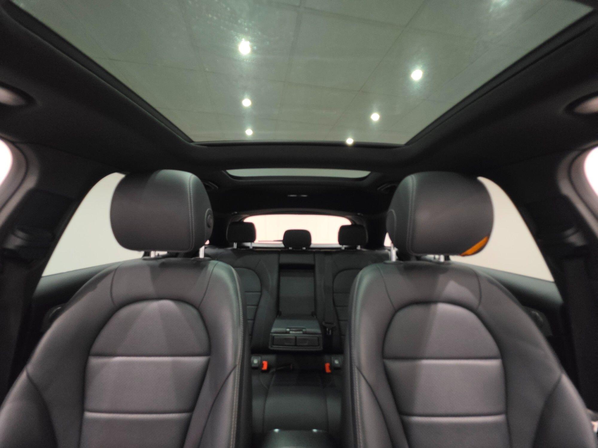 Mercedes-Benz GLC view 21