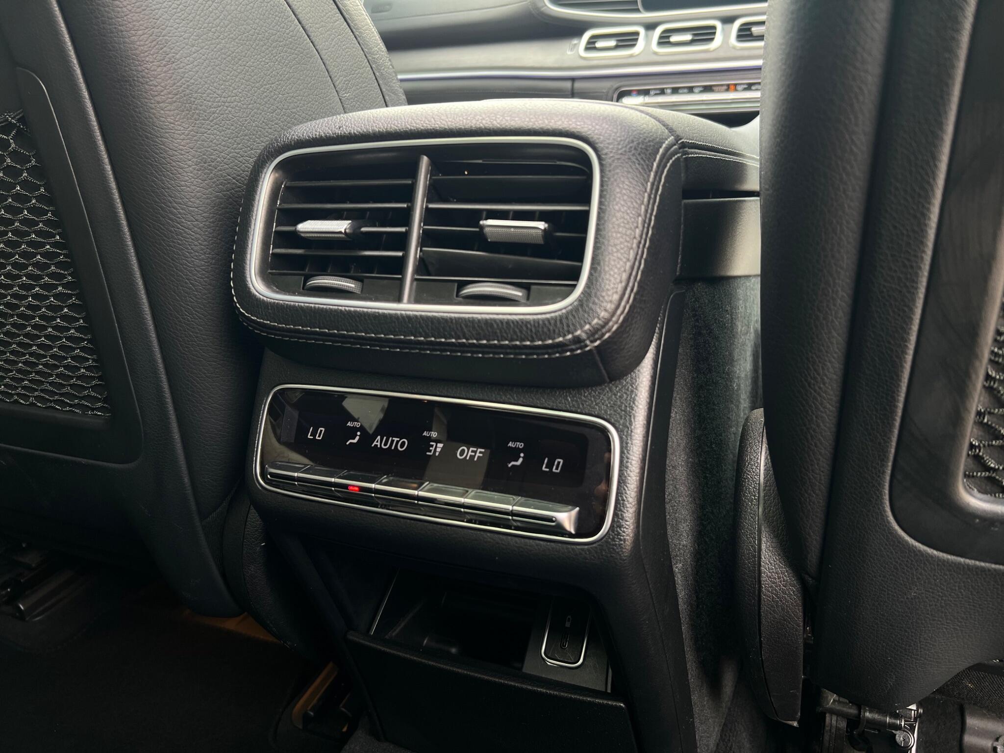 Mercedes-Benz GLE view 63