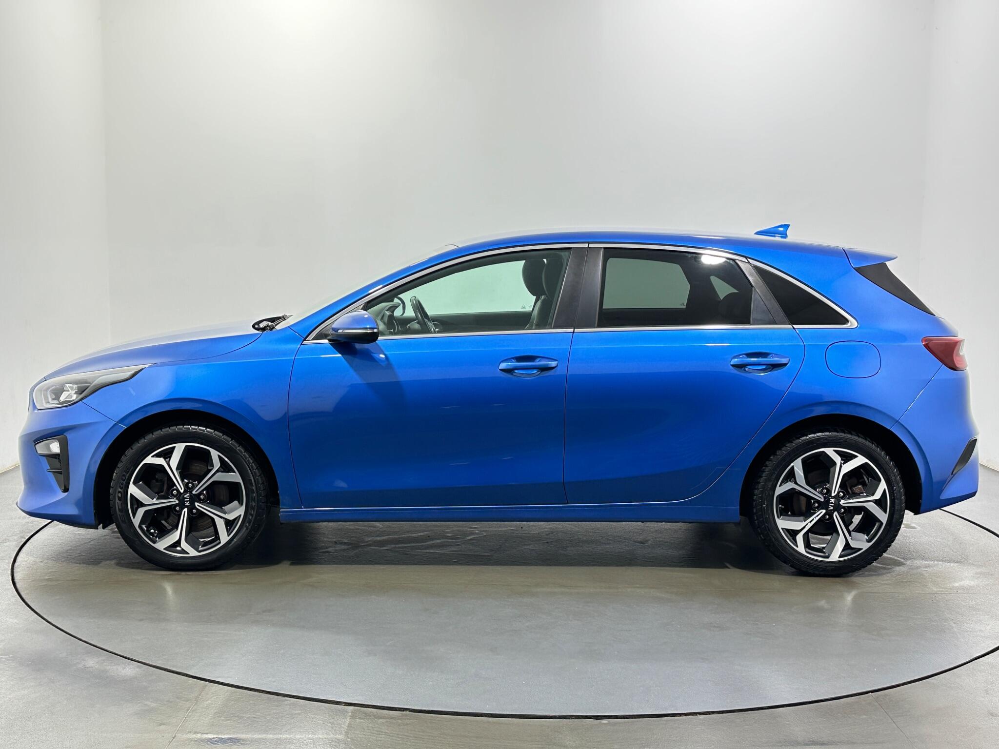 Kia Ceed view 5