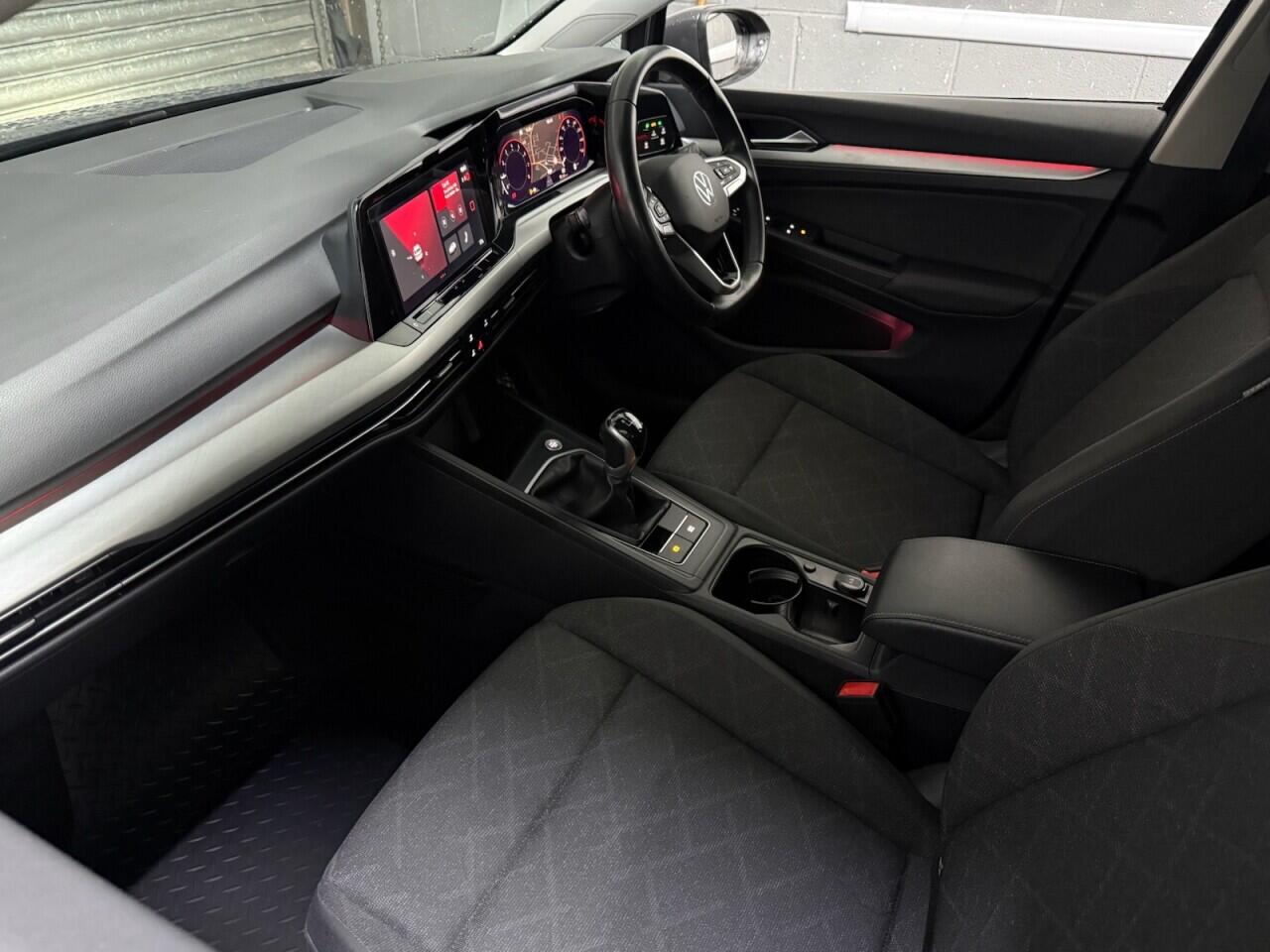 Volkswagen Golf view 15