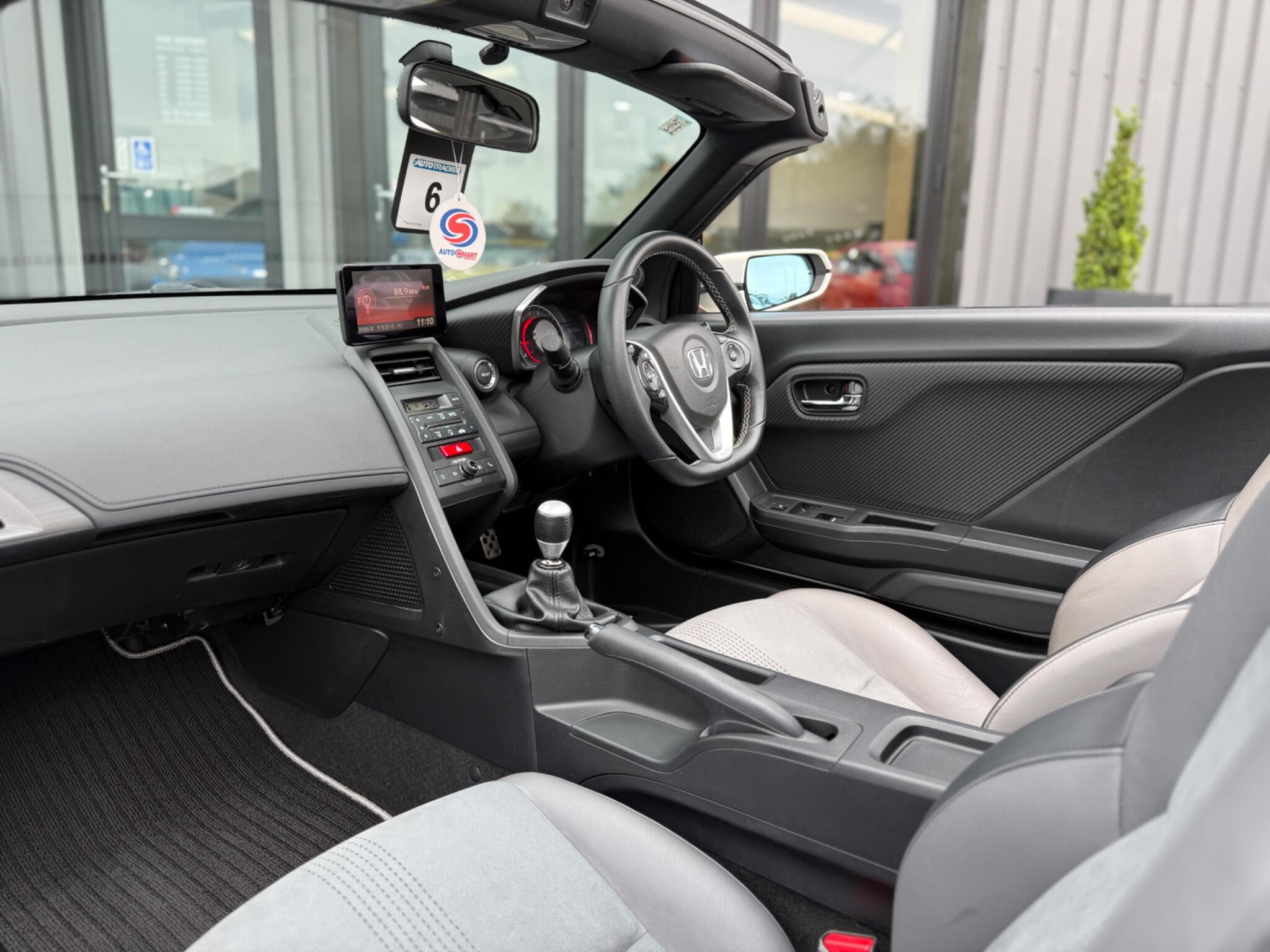 Honda S660 view 2