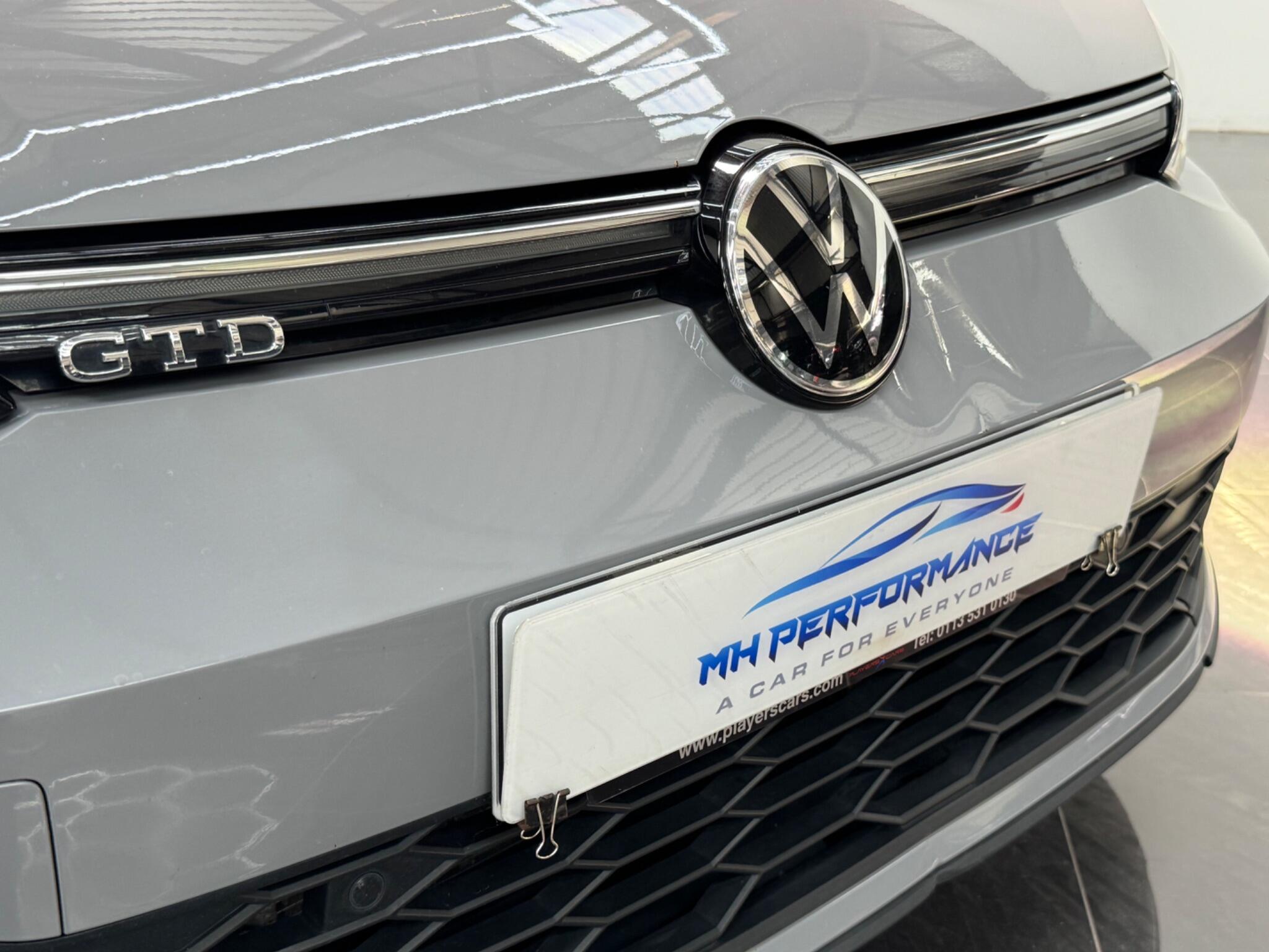 Volkswagen Golf view 29