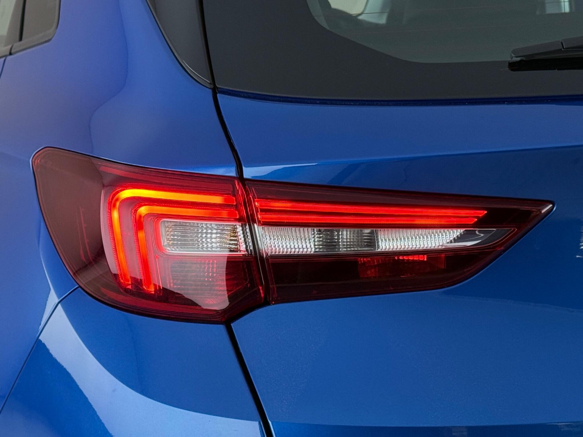 Vauxhall Grandland X view 6