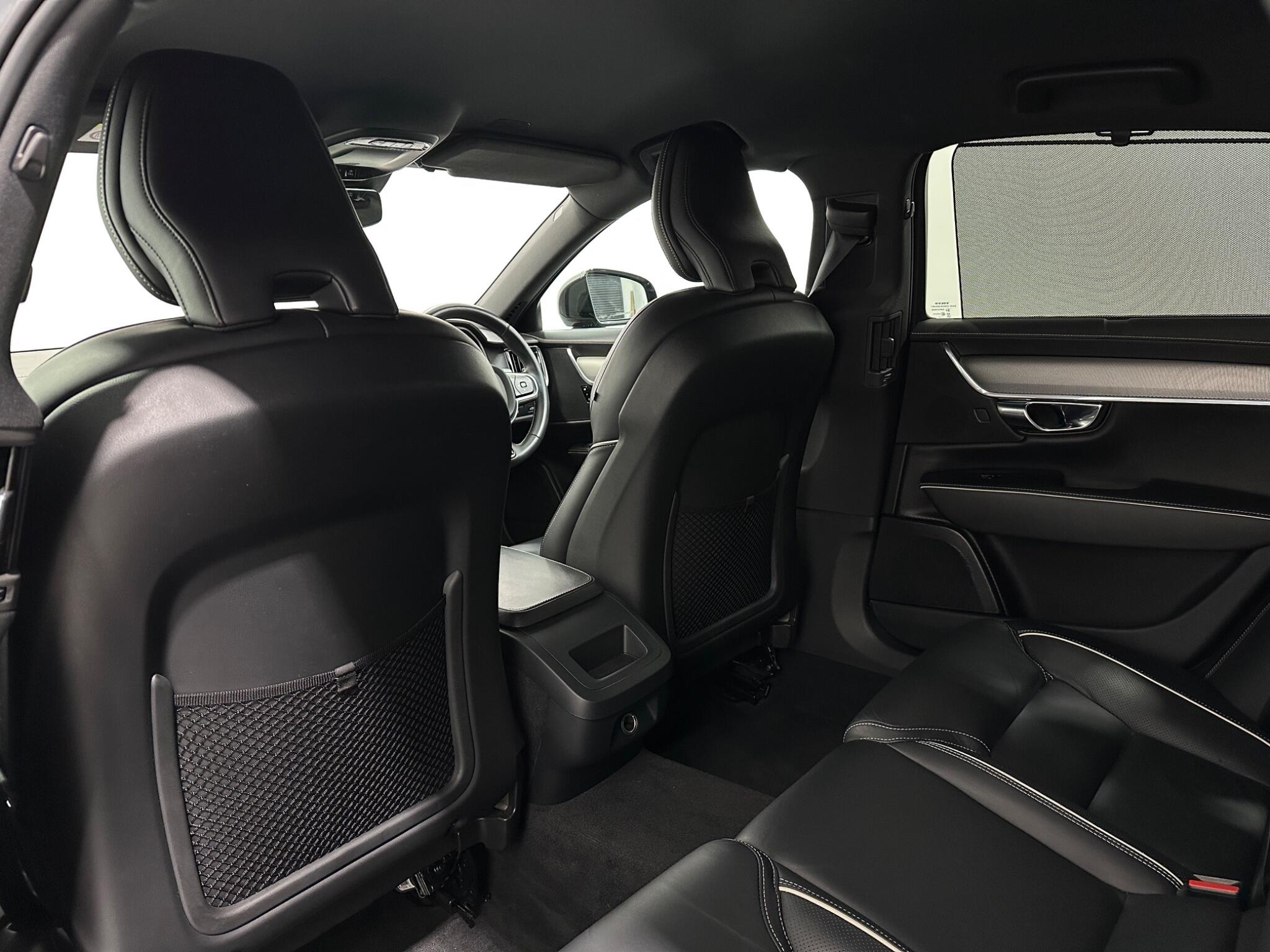 Volvo S90 view 38
