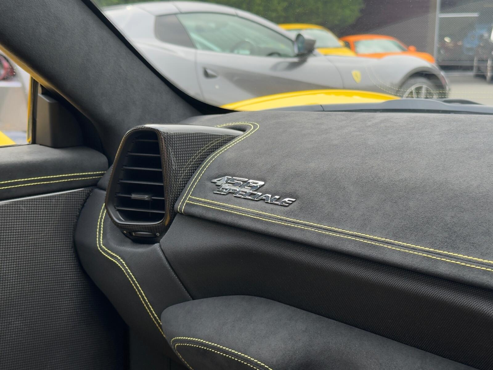 Ferrari 458 view 34