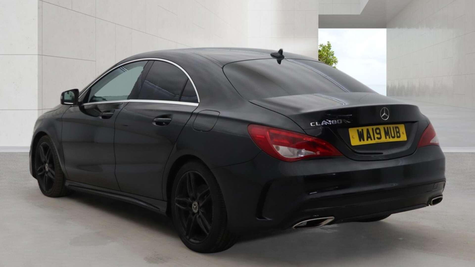 Mercedes-Benz Cla view 4