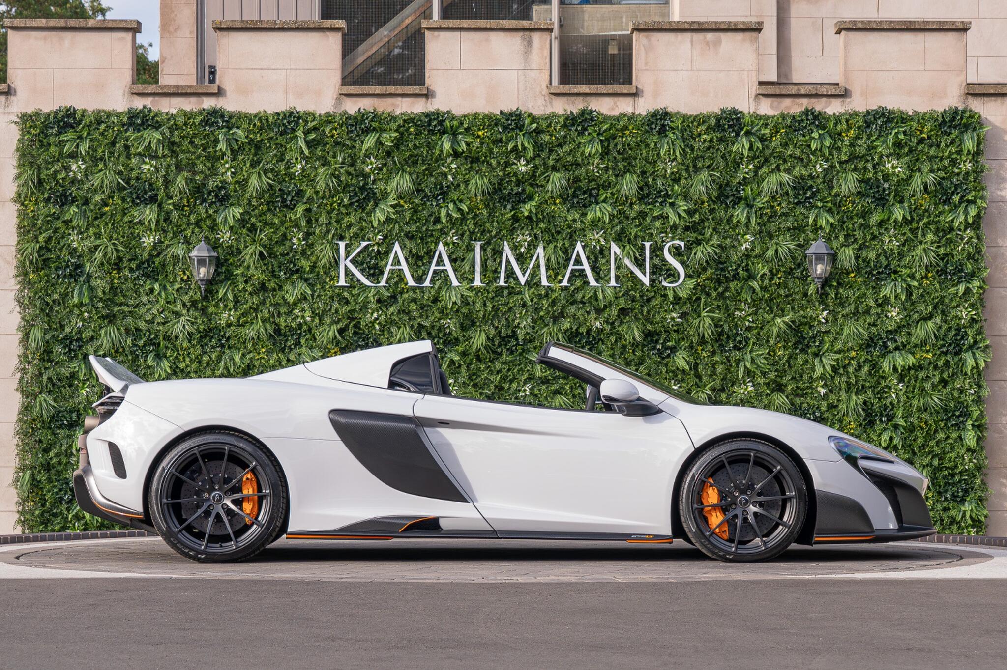Mclaren 675LT view 4