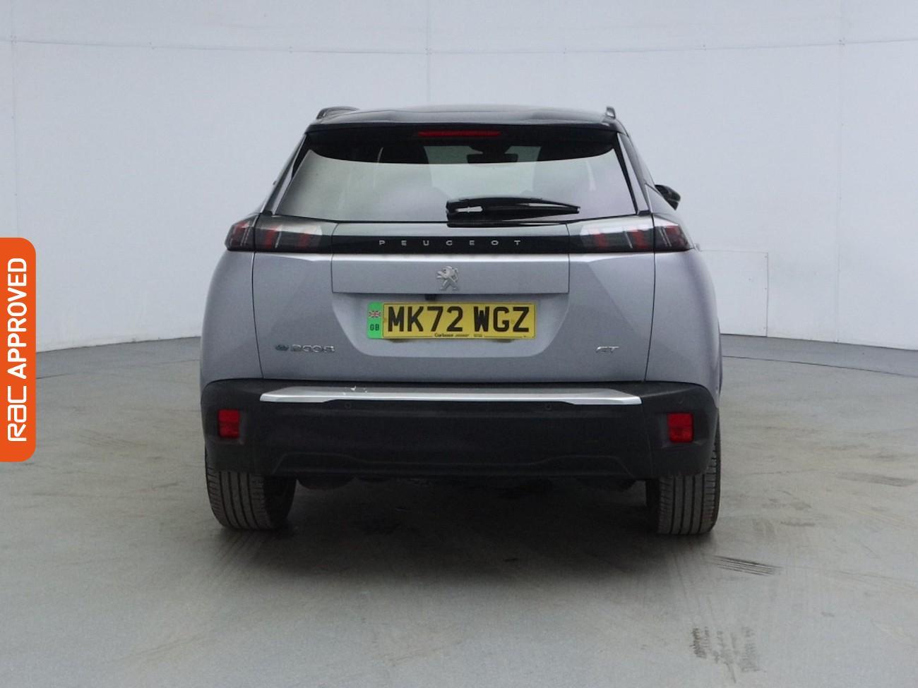 Peugeot E-2008 view 9