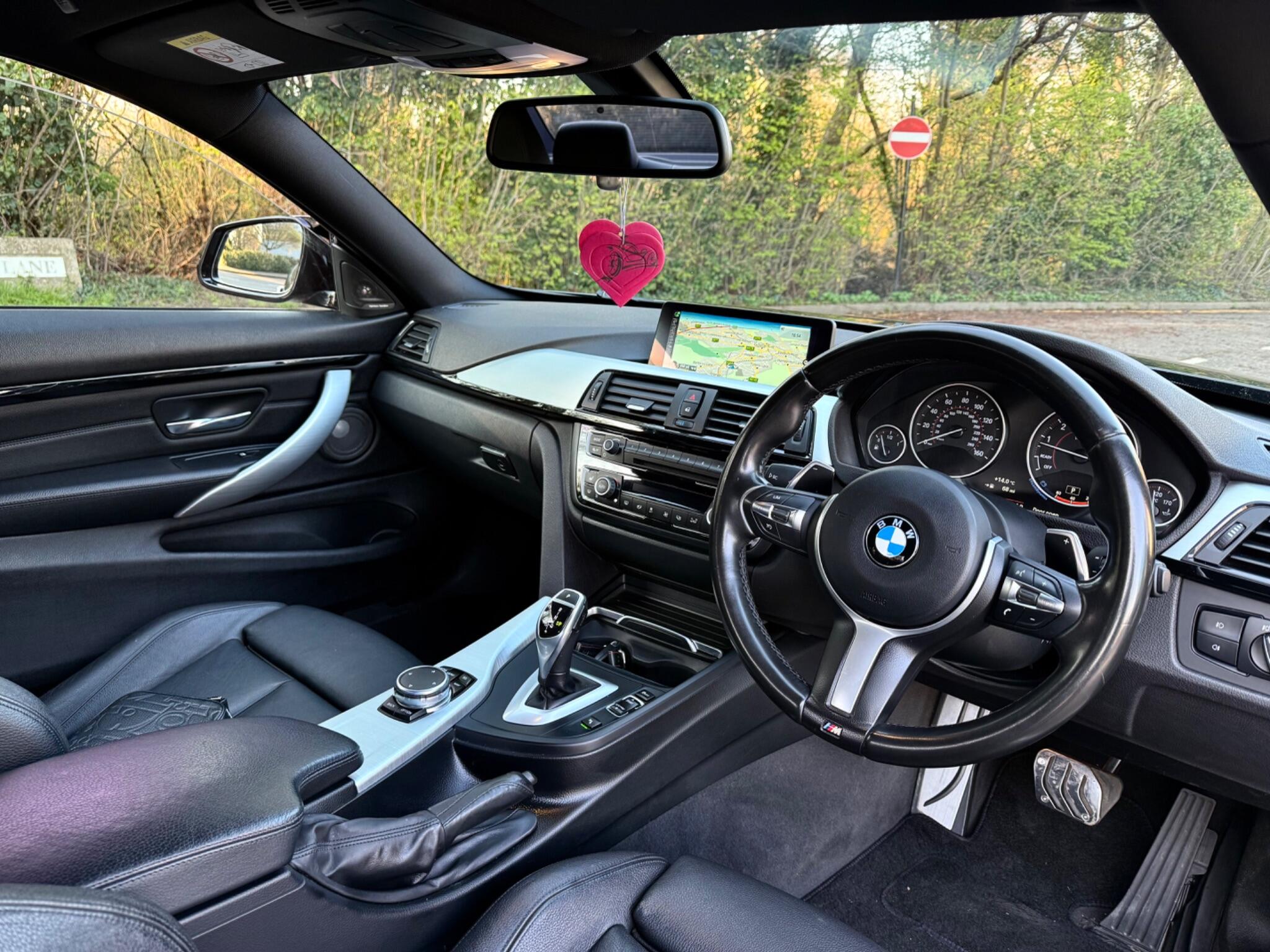 BMW 4 Series view 2