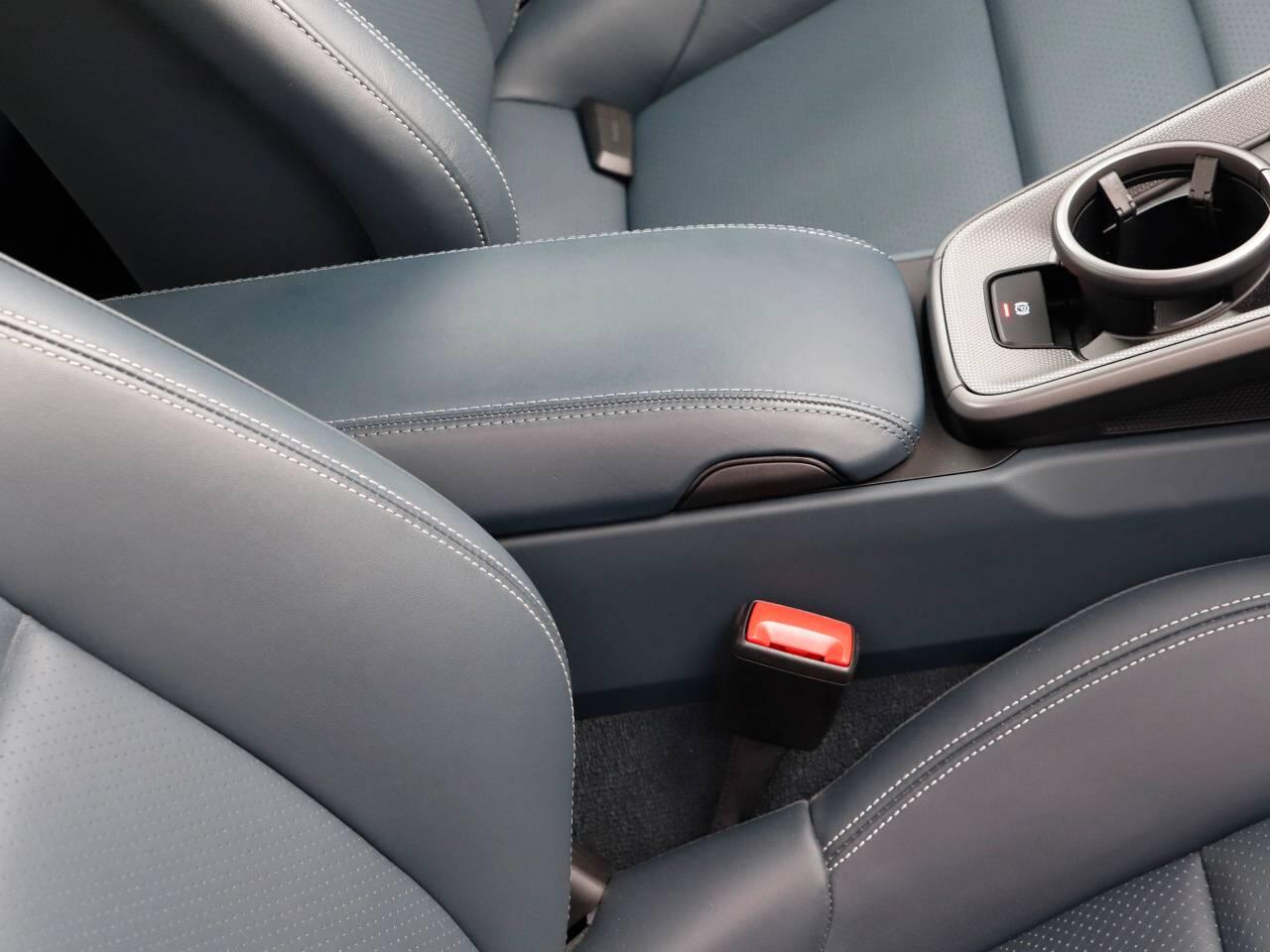 Porsche 911 view 20