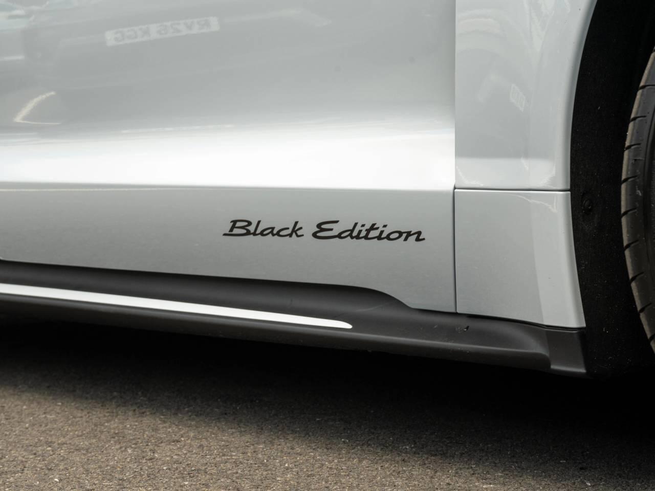 Porsche Taycan view 42