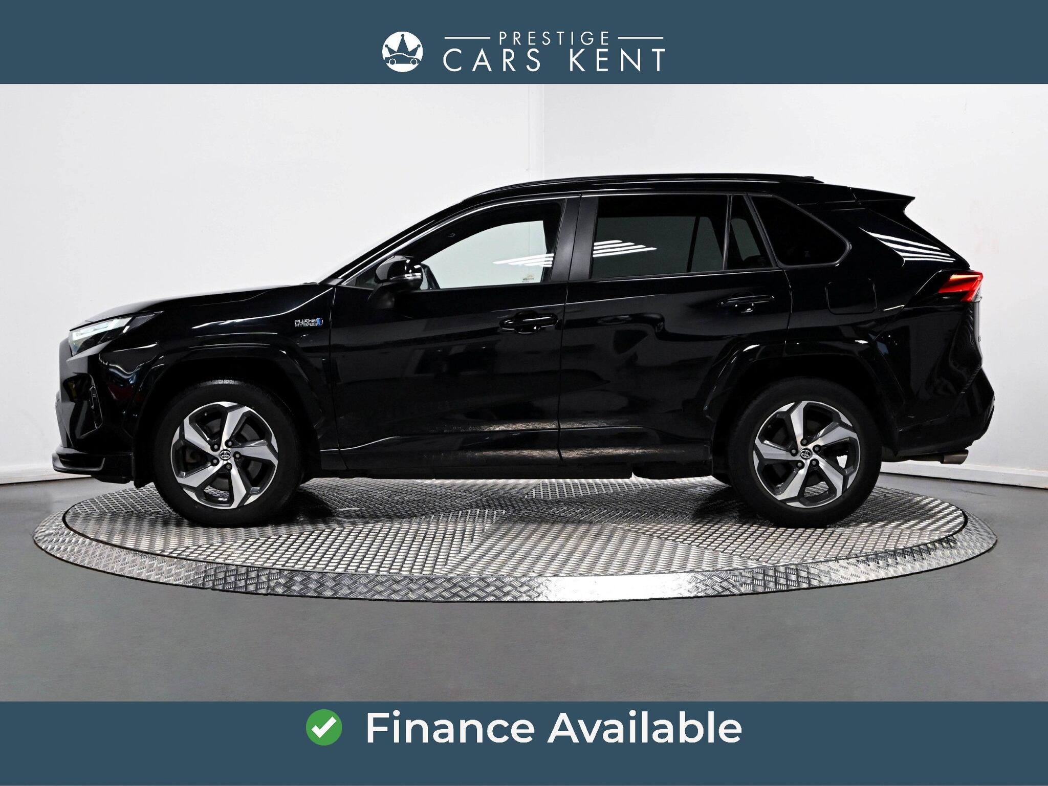 Toyota Rav4 view 4