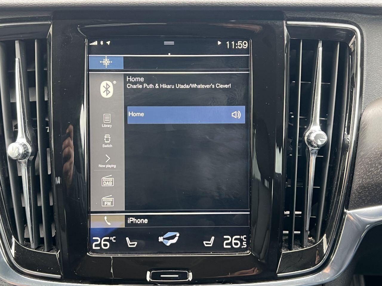 Volvo V90 Cross Country view 41