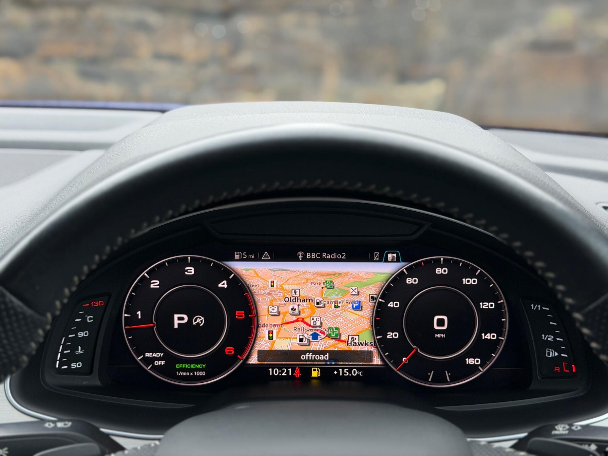 Audi Q7 view 23