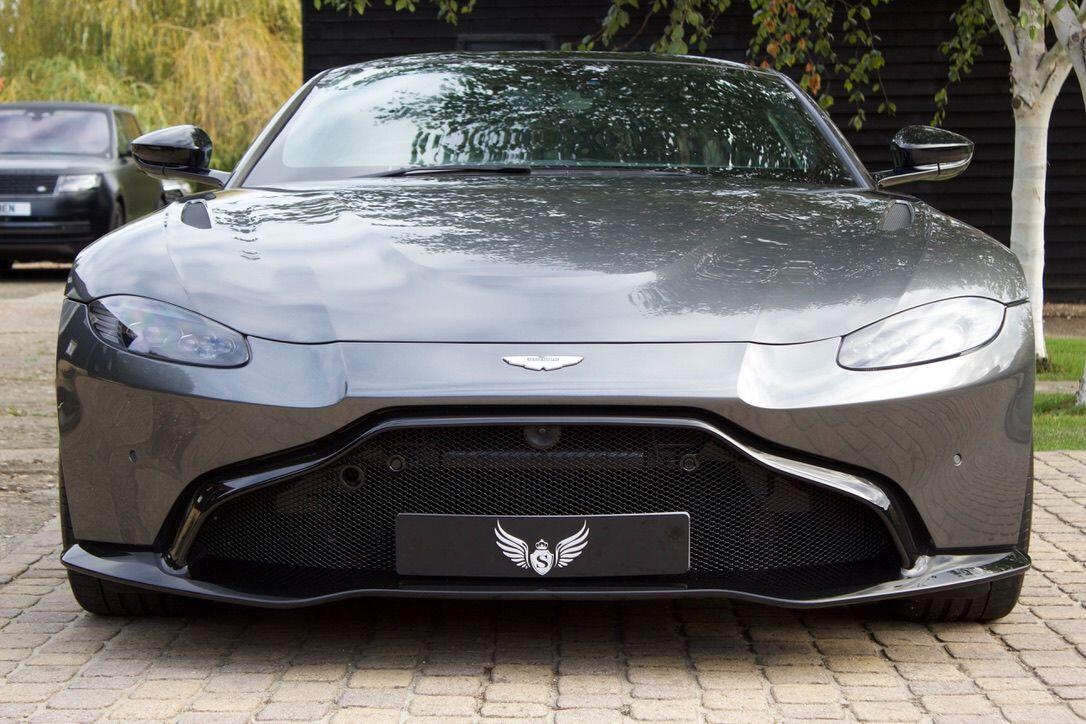 Aston Martin Vantage view 20