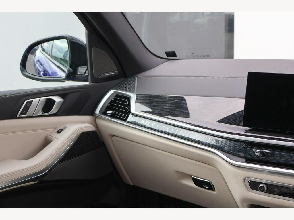 BMW X5 view 44
