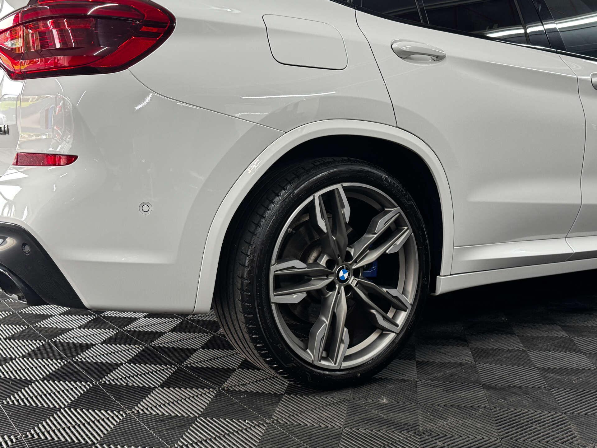 BMW X3 view 22