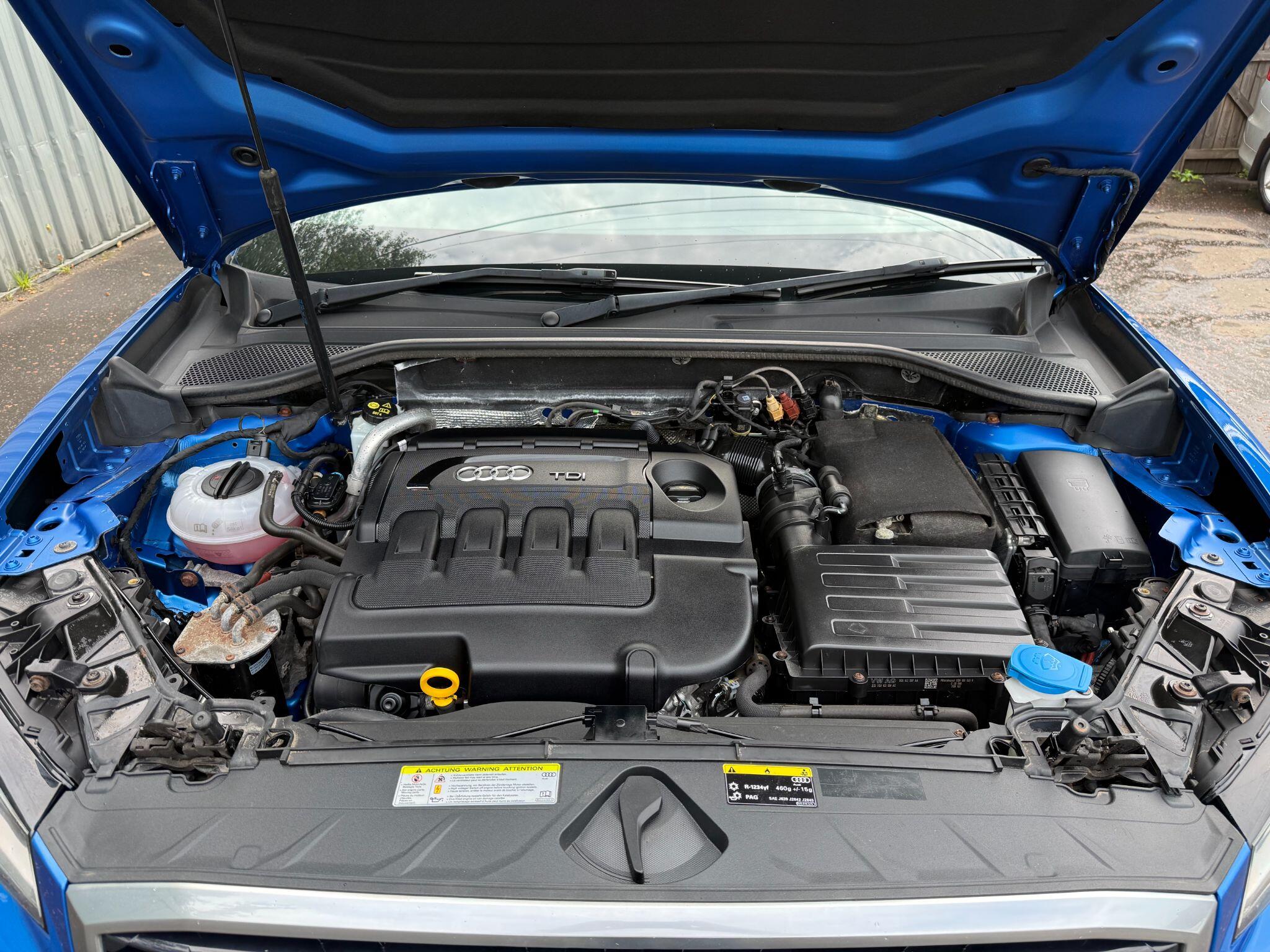 Audi Q2 view 42