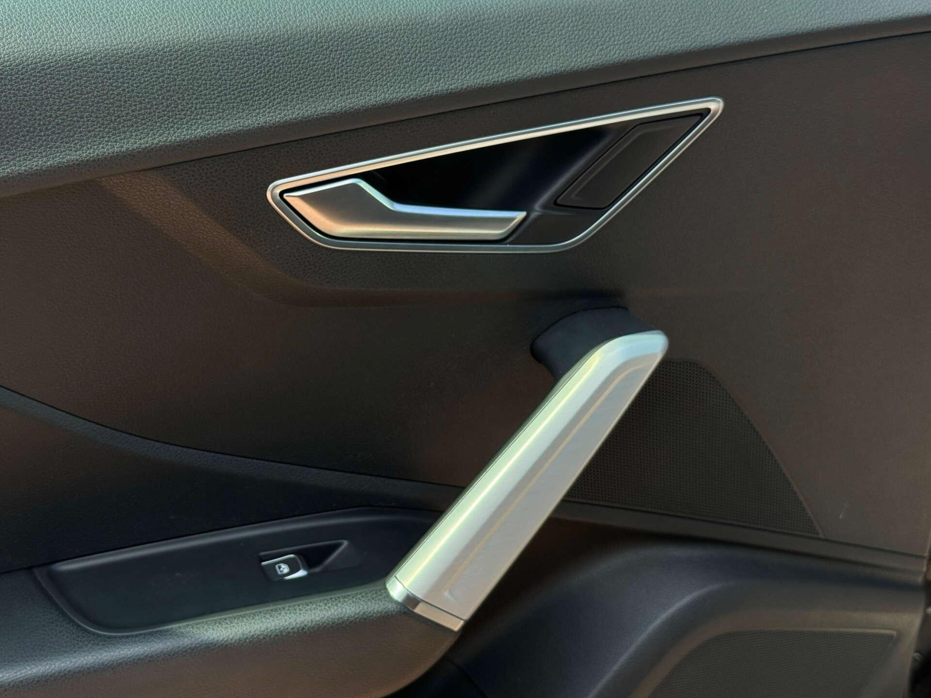 Audi Q2 view 51