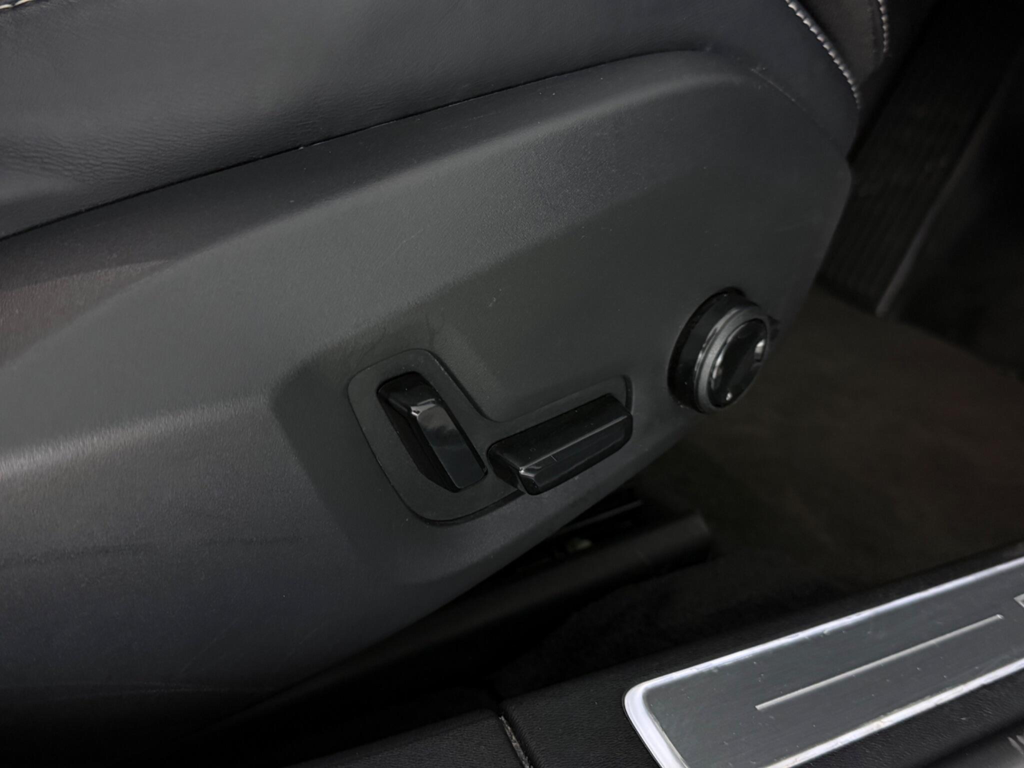 Volvo S90 view 22