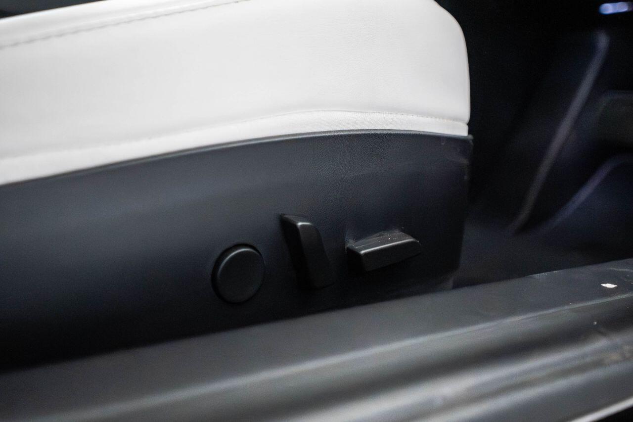 Tesla Model 3 view 12
