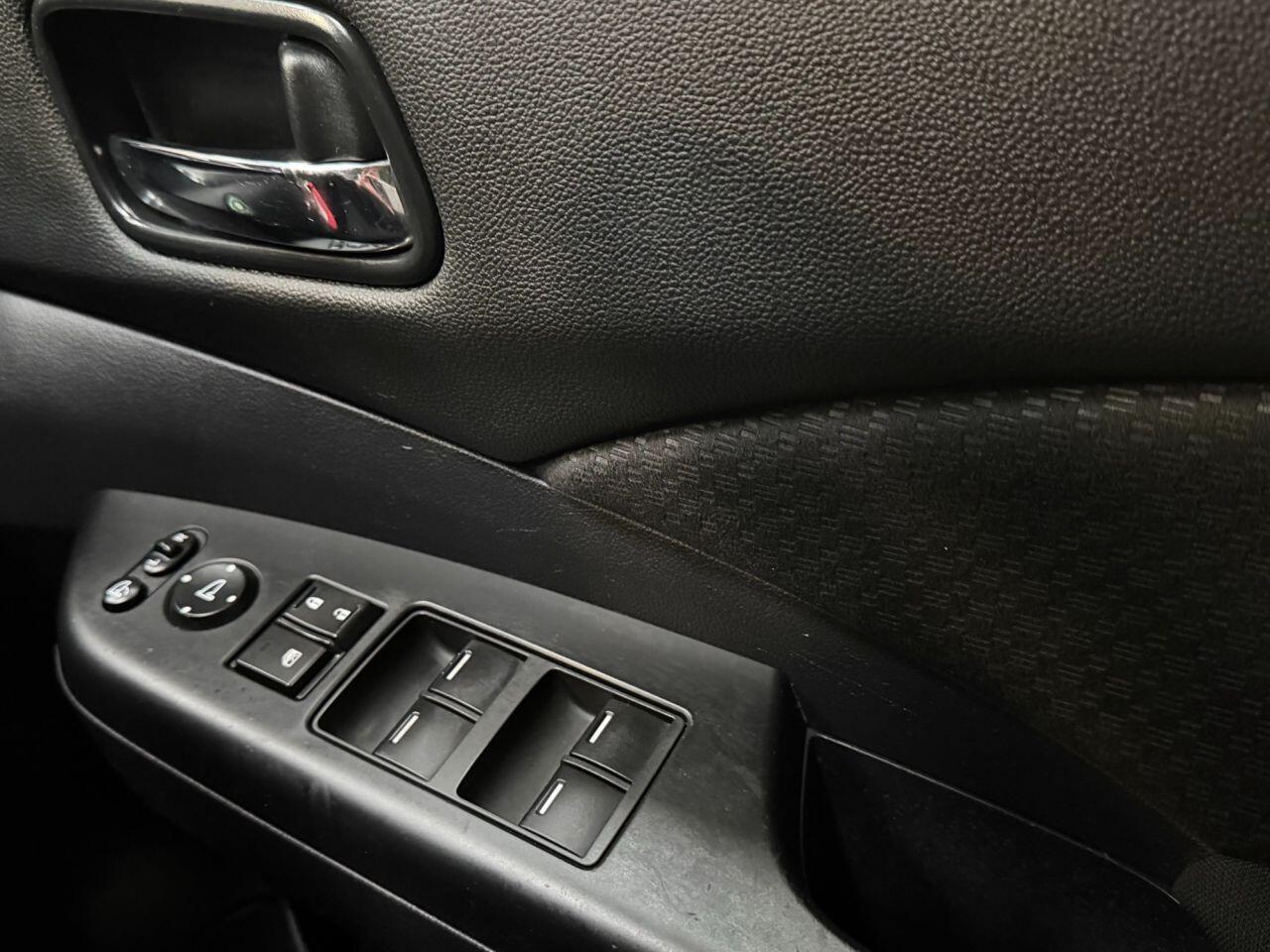 Honda CR-V view 34