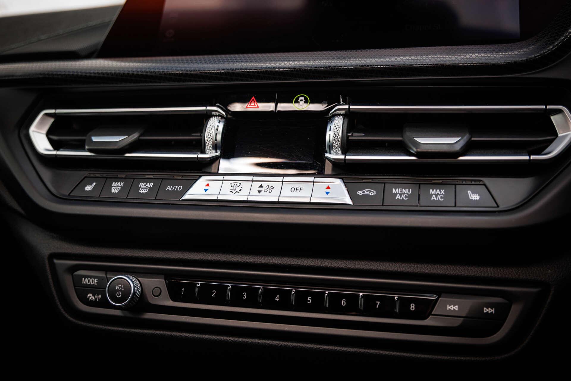 BMW 2 Series view 31