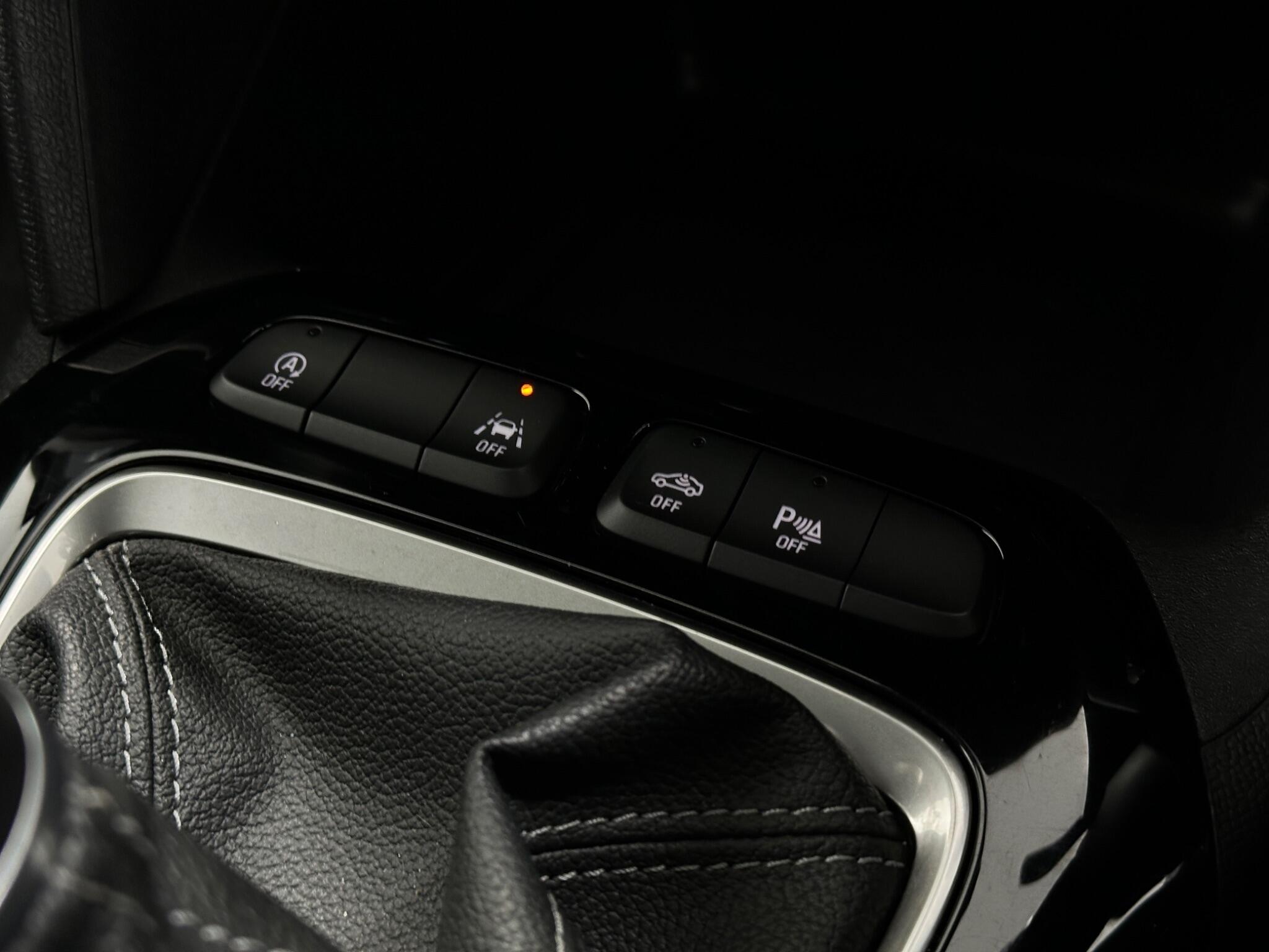 Vauxhall Corsa view 21