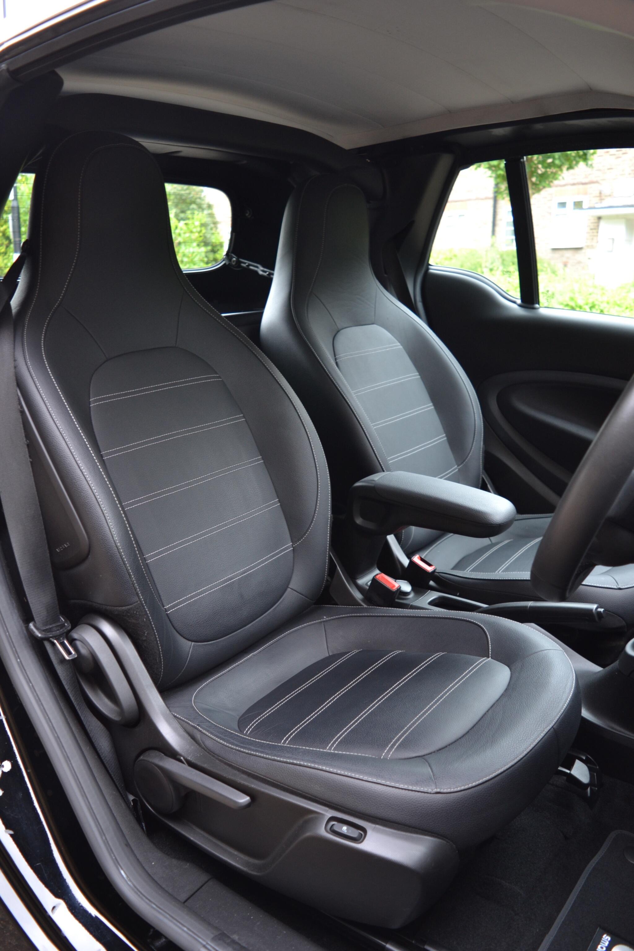 Smart Fortwo view 12