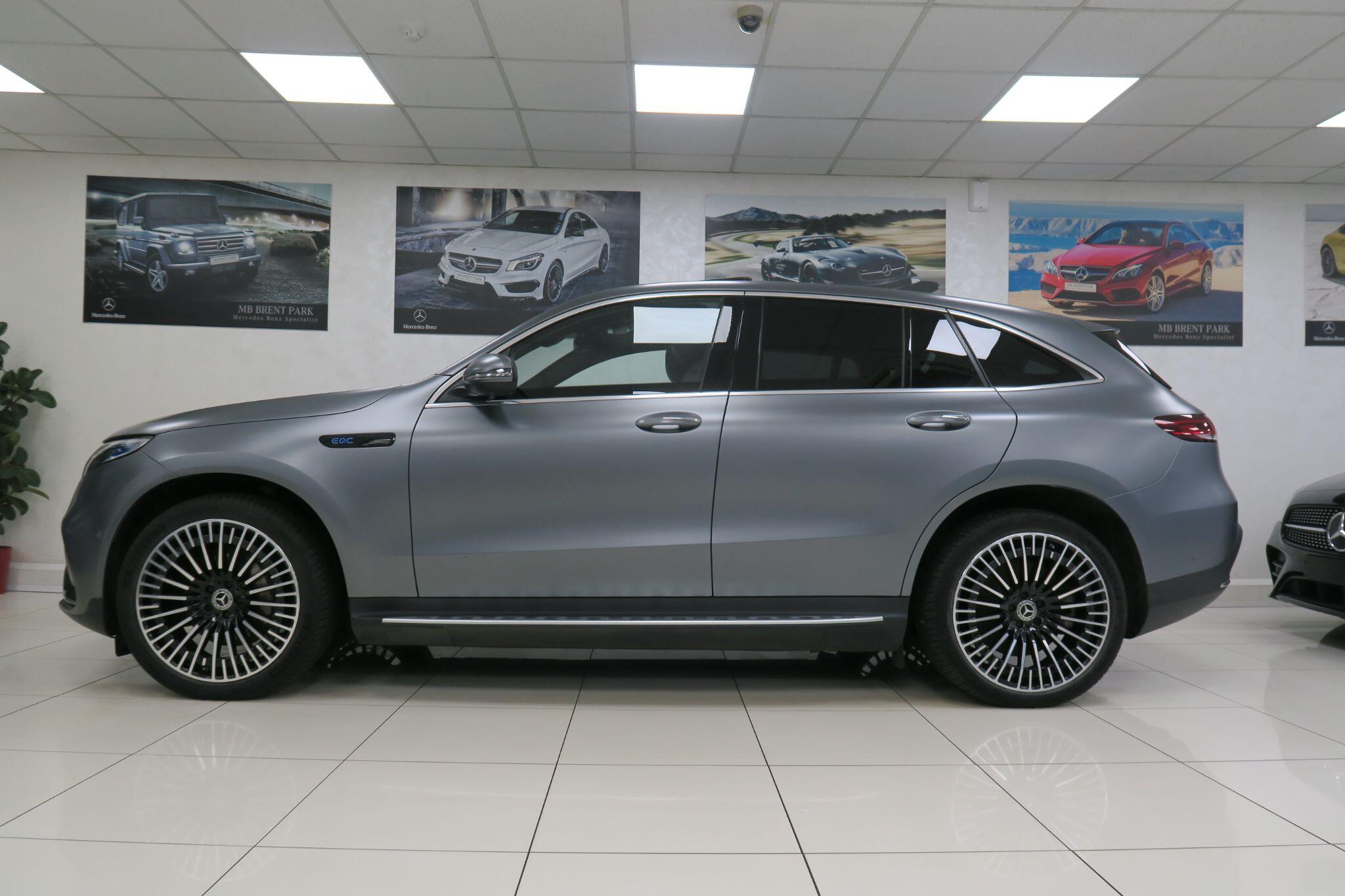 Mercedes-Benz EQC view 4