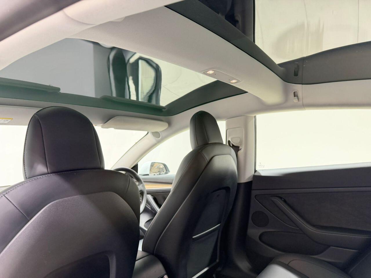 Tesla Model 3 view 5