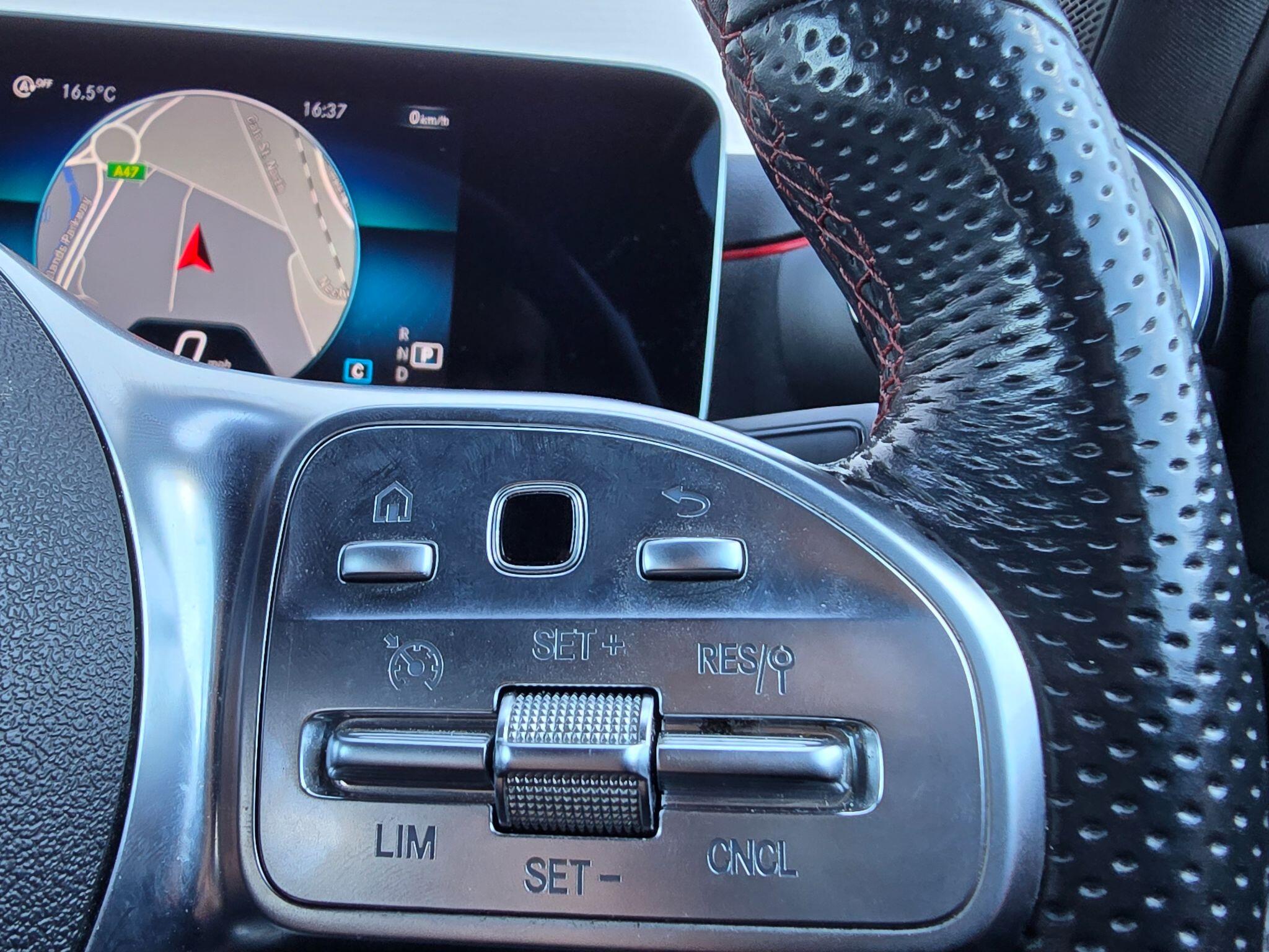 Mercedes-Benz A-Class view 17