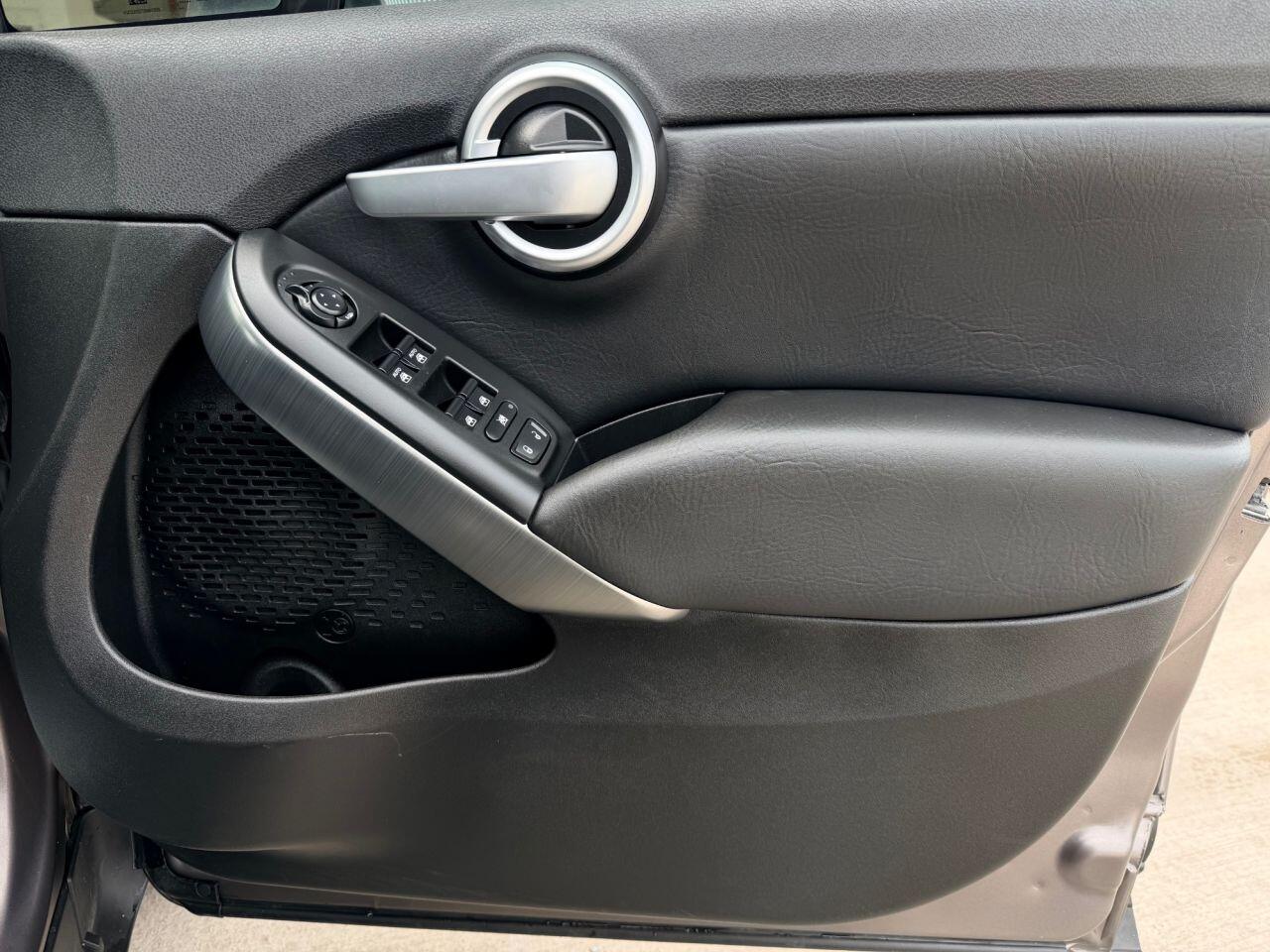 Fiat 500x view 15