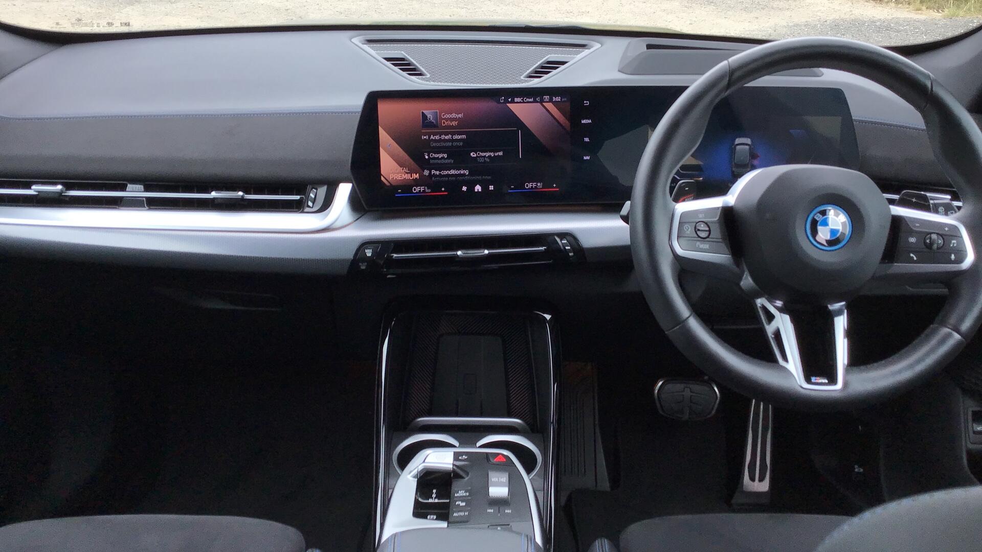 BMW X1 view 4