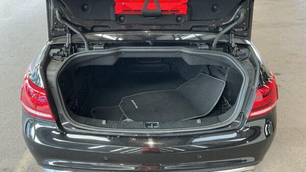 Mercedes-Benz E Class view 12