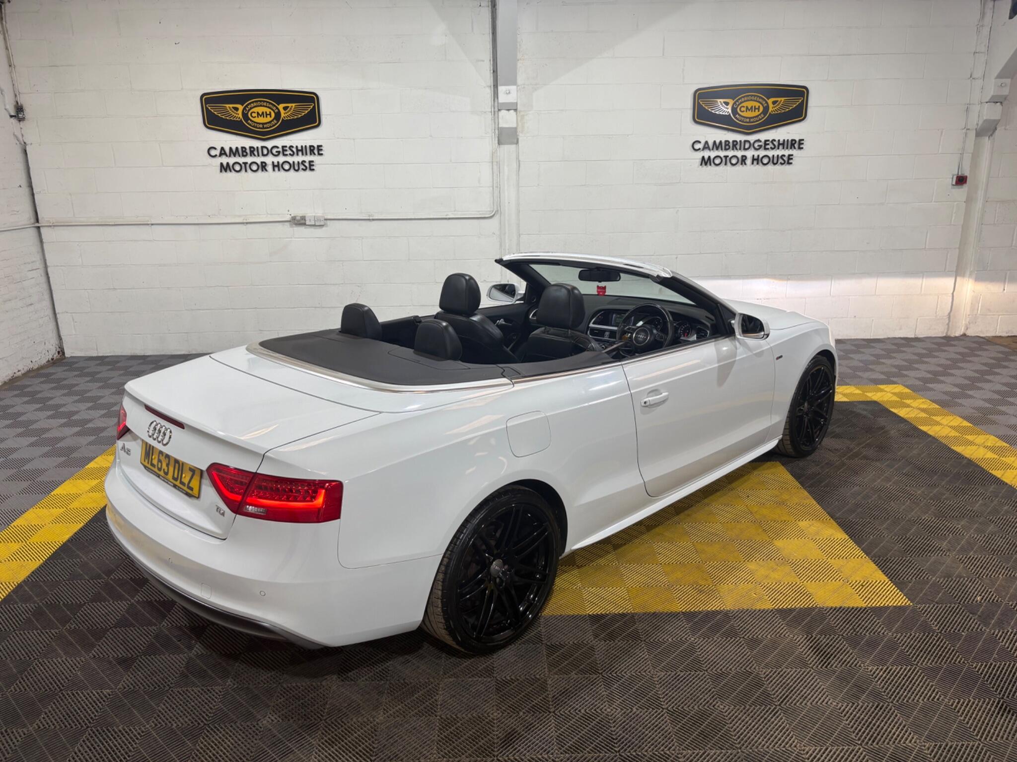 Audi A5 Cabriolet view 15