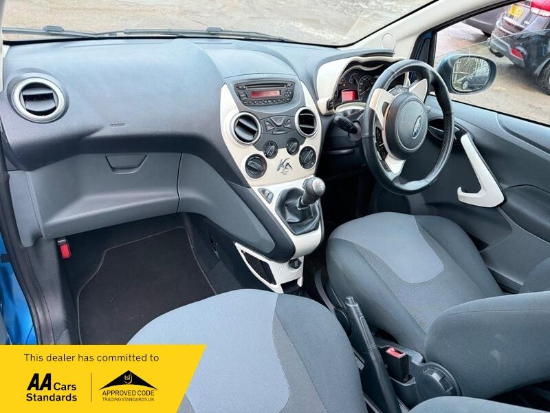 2012 Ford Ka image 30