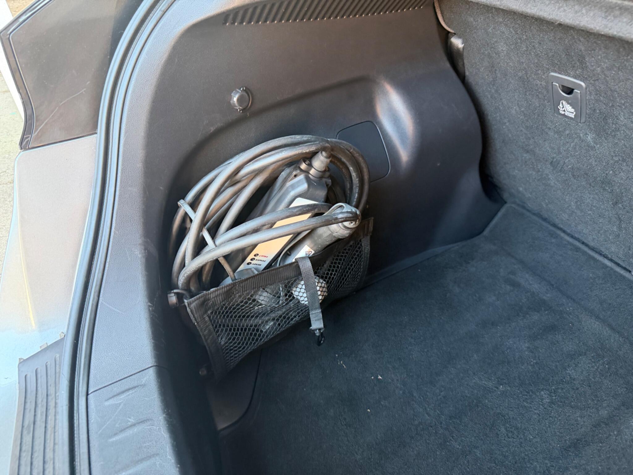 Nissan Leaf view 21