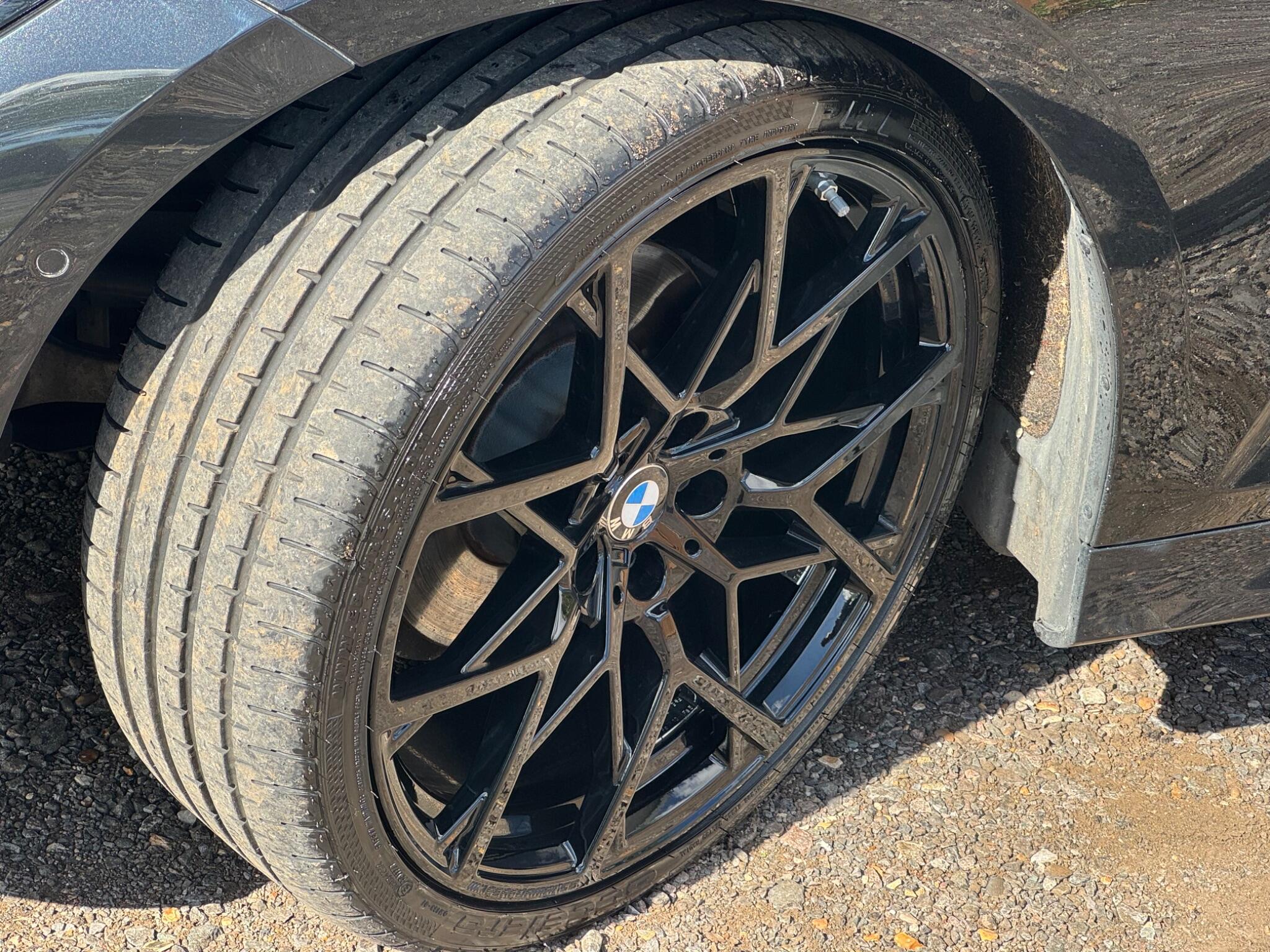 BMW 3 Series view 36