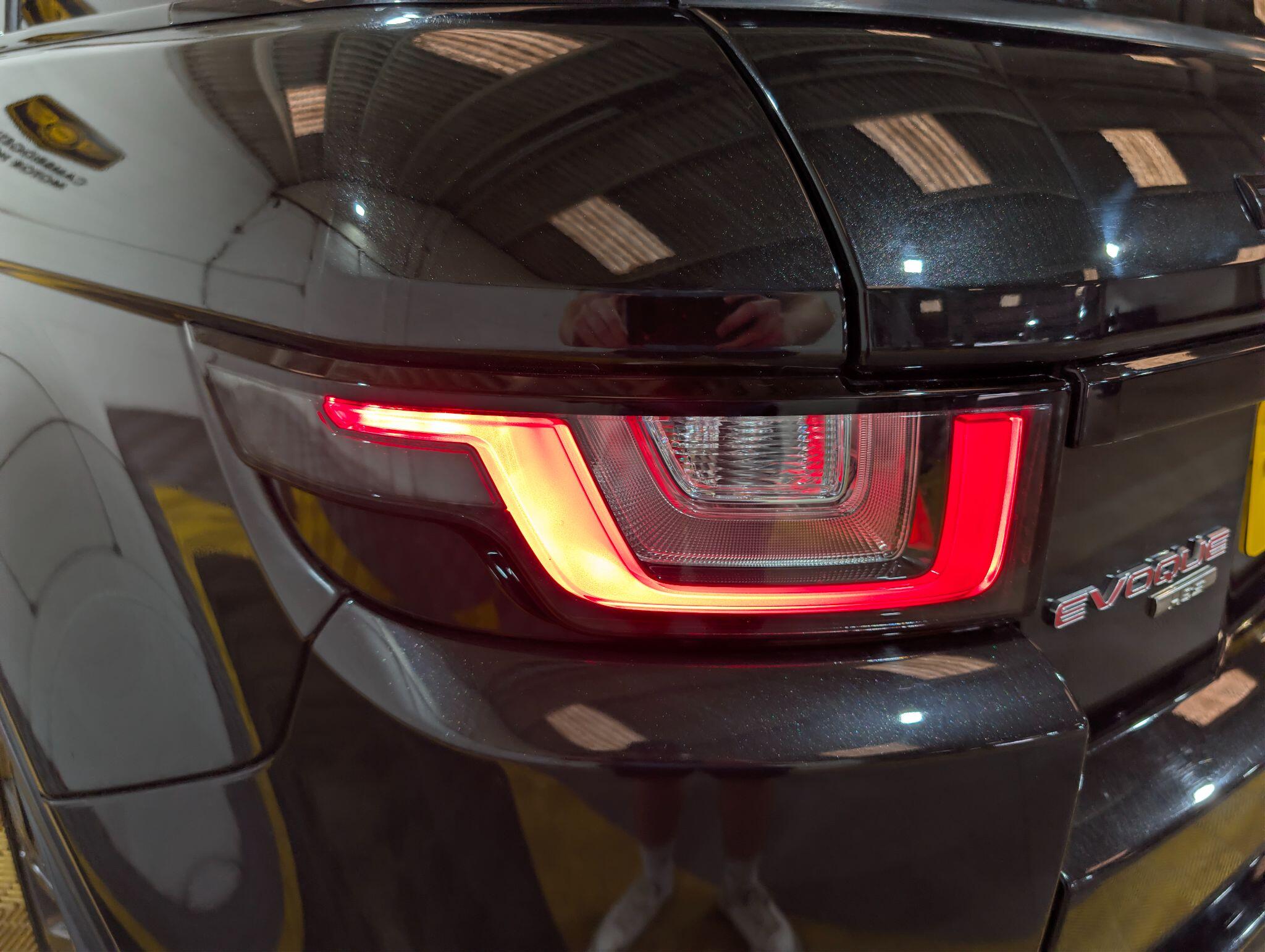 Land Rover Range Rover Evoque view 66