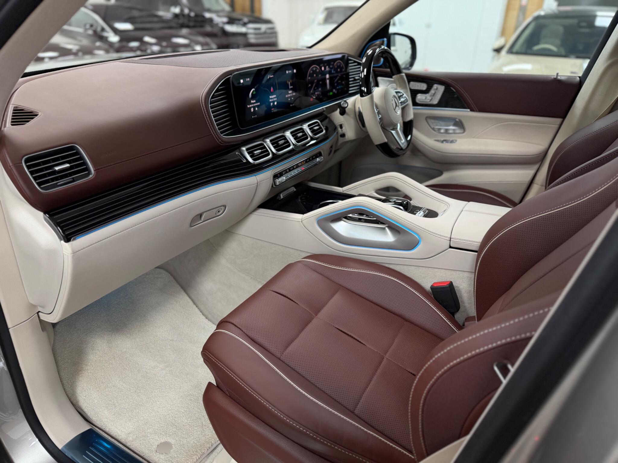 Mercedes-Benz GLS view 63